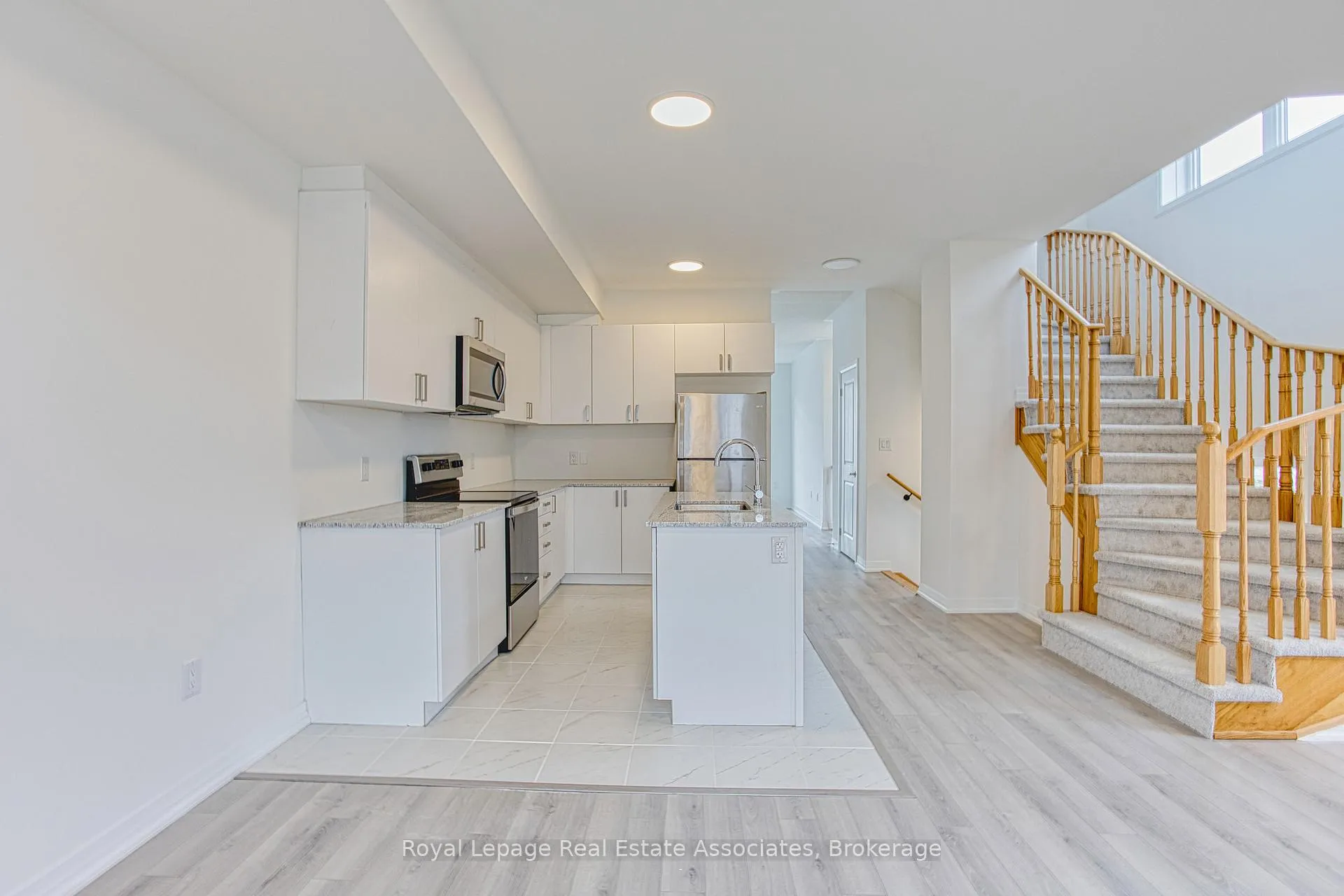 Photo 31 of 62 Sidney Rose Common, St. Catharines, Glendale/Glenridge — HOMEH