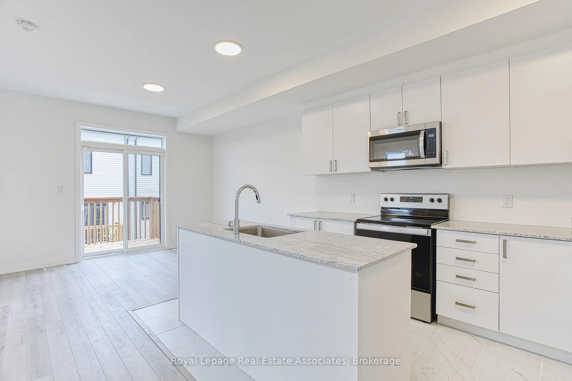 Photo 33 of 62 Sidney Rose Common, St. Catharines, Glendale/Glenridge — HOMEH