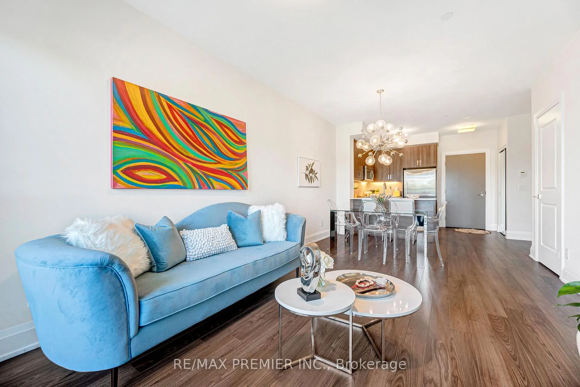 Photo 22 of Unit 810, 2 Old Mill Drive, Toronto, High Park-Swansea — HOMEH