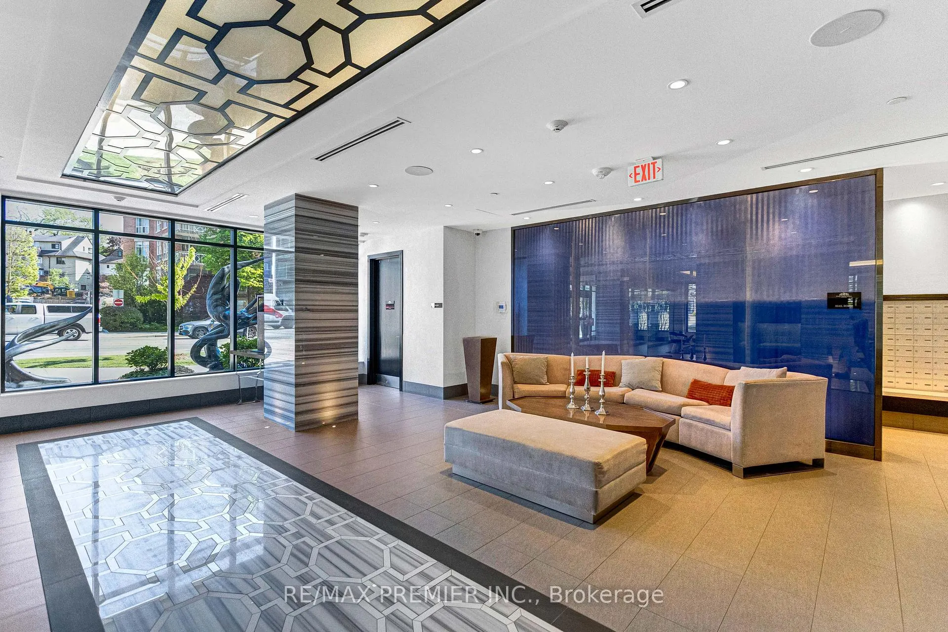 Photo 48 of Unit 810, 2 Old Mill Drive, Toronto, High Park-Swansea — HOMEH