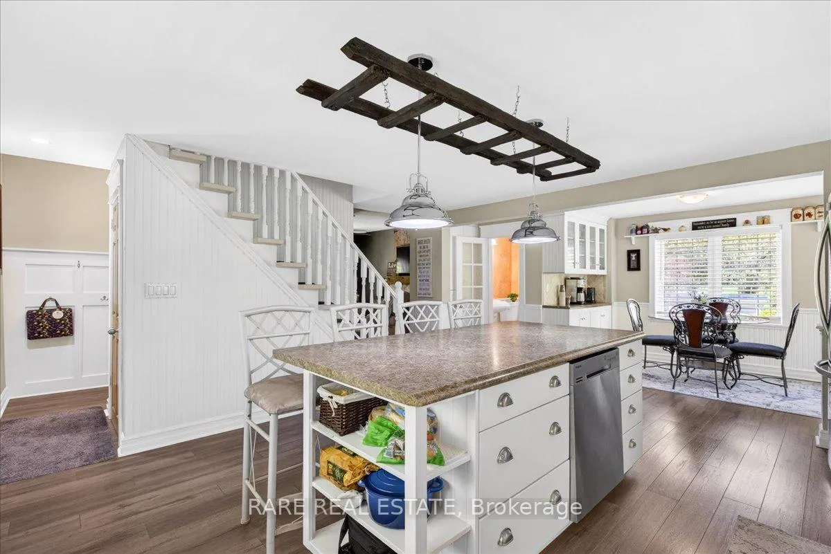 Photo 8 of 5284 3 Sunnidale Conc, Clearview, New Lowell — HOMEH