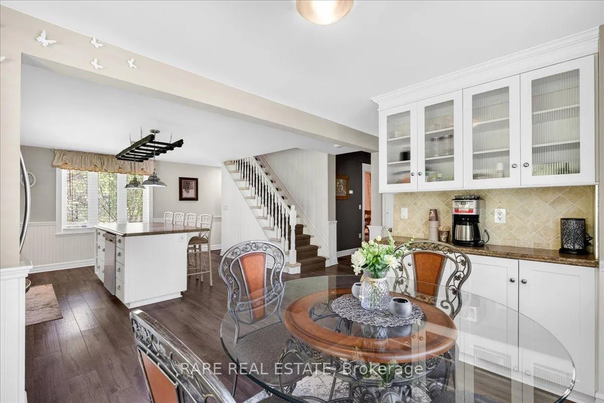 Photo 9 of 5284 3 Sunnidale Conc, Clearview, New Lowell — HOMEH