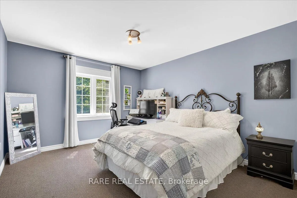 Photo 15 of 5284 3 Sunnidale Conc, Clearview, New Lowell — HOMEH