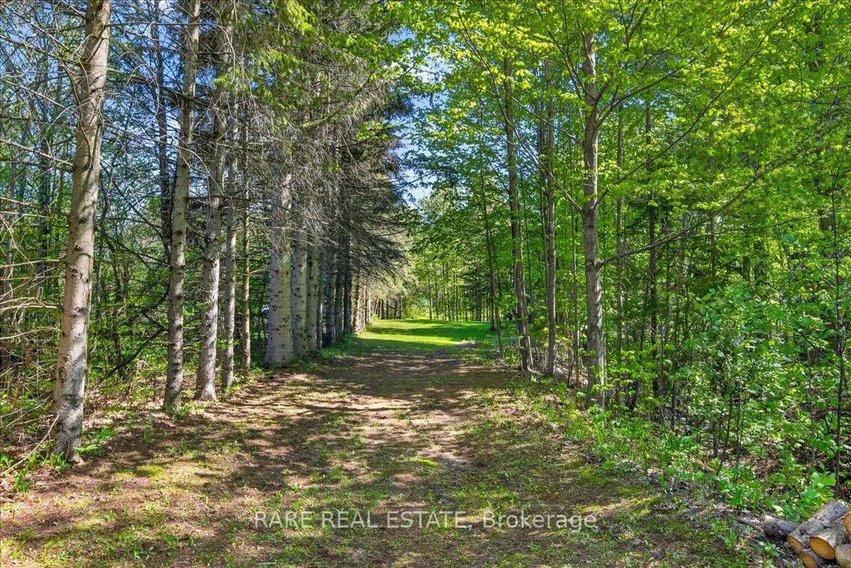 Photo 37 of 5284 3 Sunnidale Conc, Clearview, New Lowell — HOMEH