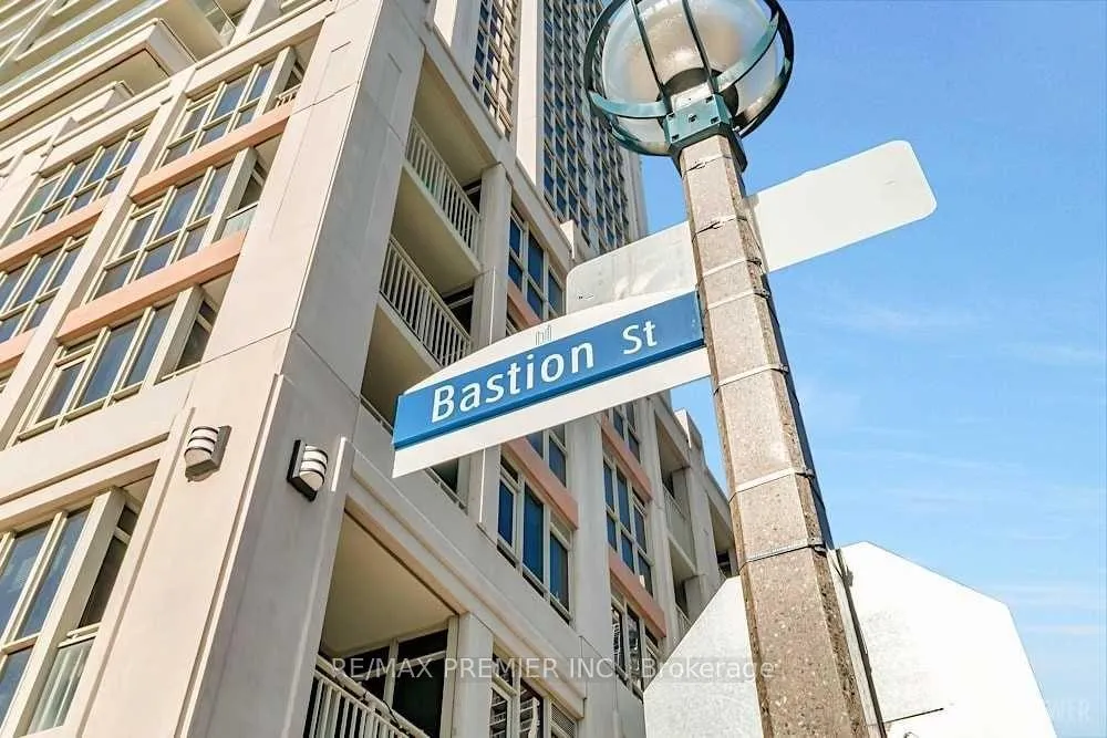 Photo 3 of Unit 1916, 35 Bastion Street, Toronto, Niagara — HOMEH