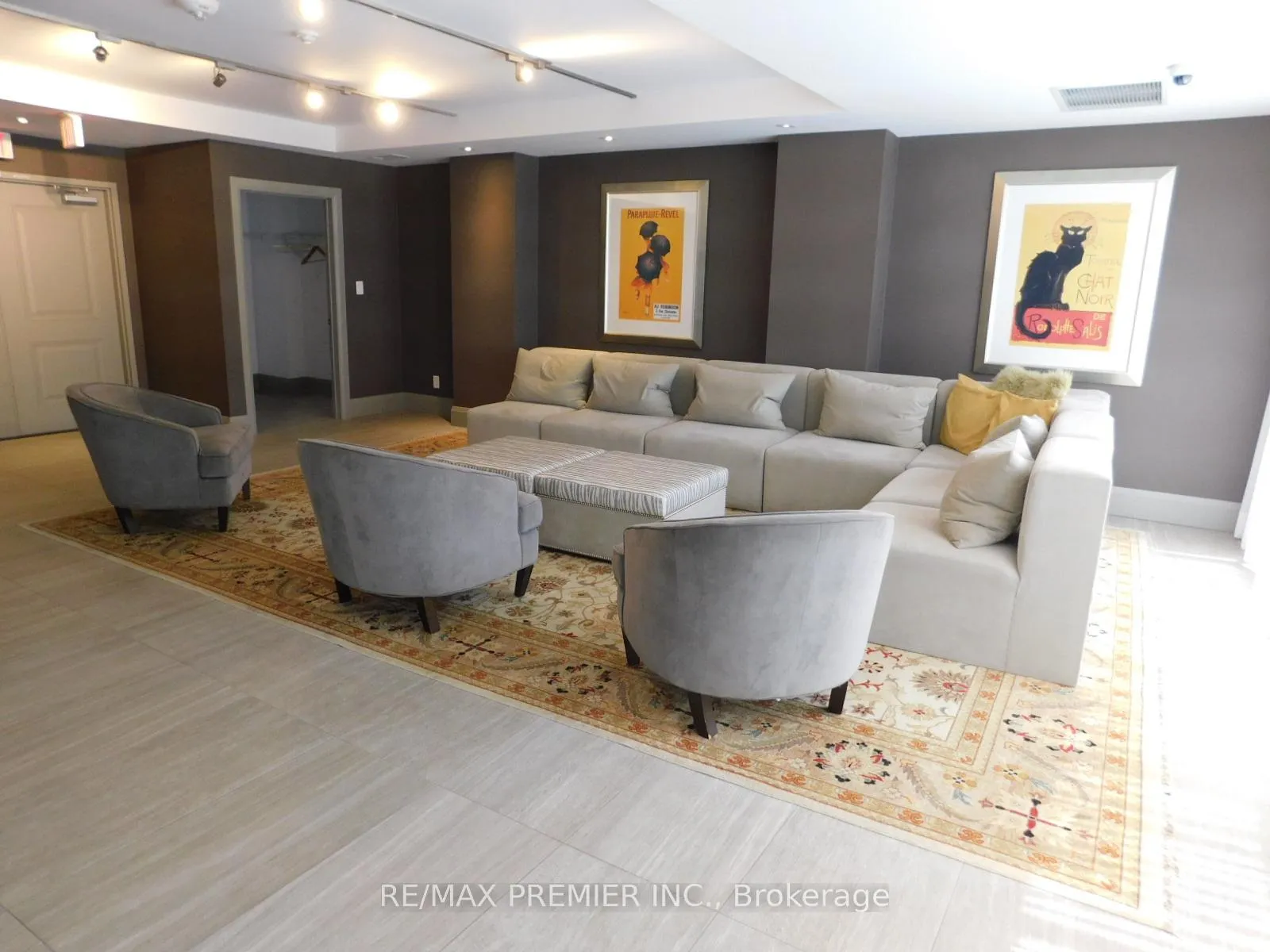 Photo 24 of Unit 1916, 35 Bastion Street, Toronto, Niagara — HOMEH
