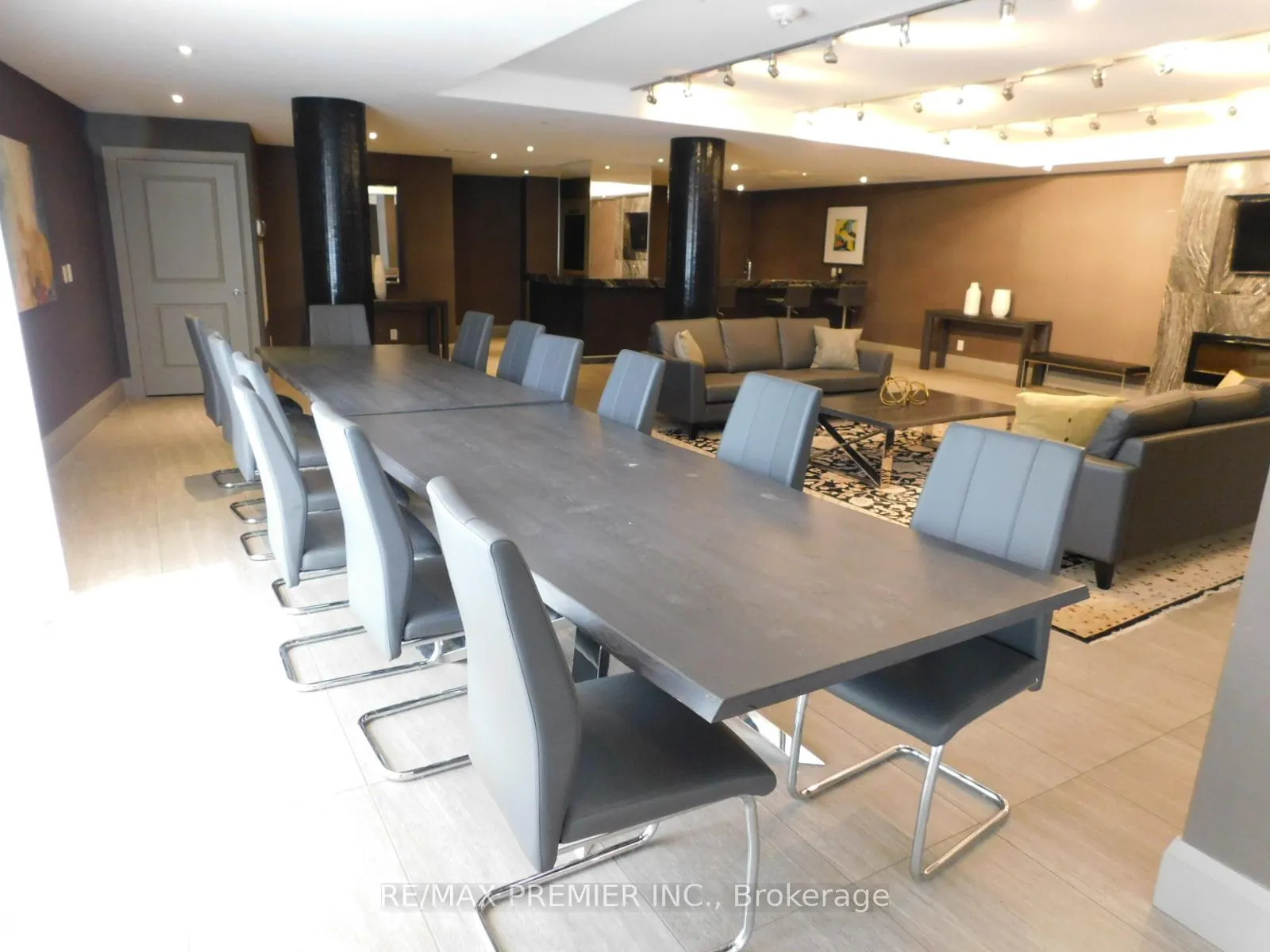 Photo 26 of Unit 1916, 35 Bastion Street, Toronto, Niagara — HOMEH