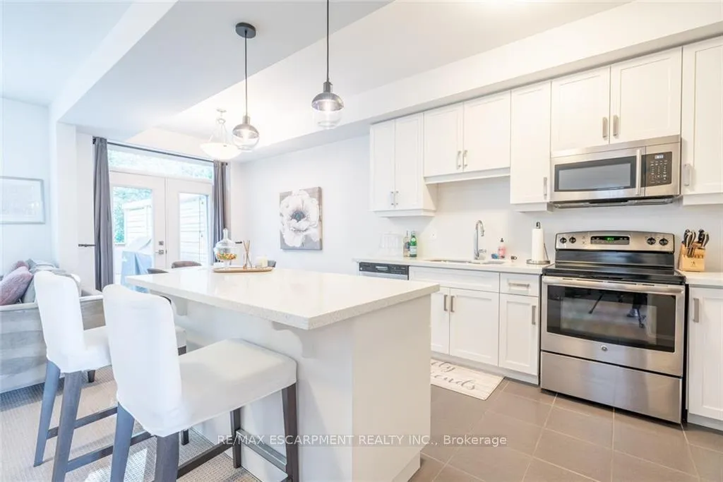 Photo 10 of 45 Burley Lane, Hamilton, Meadowlands — HOMEH