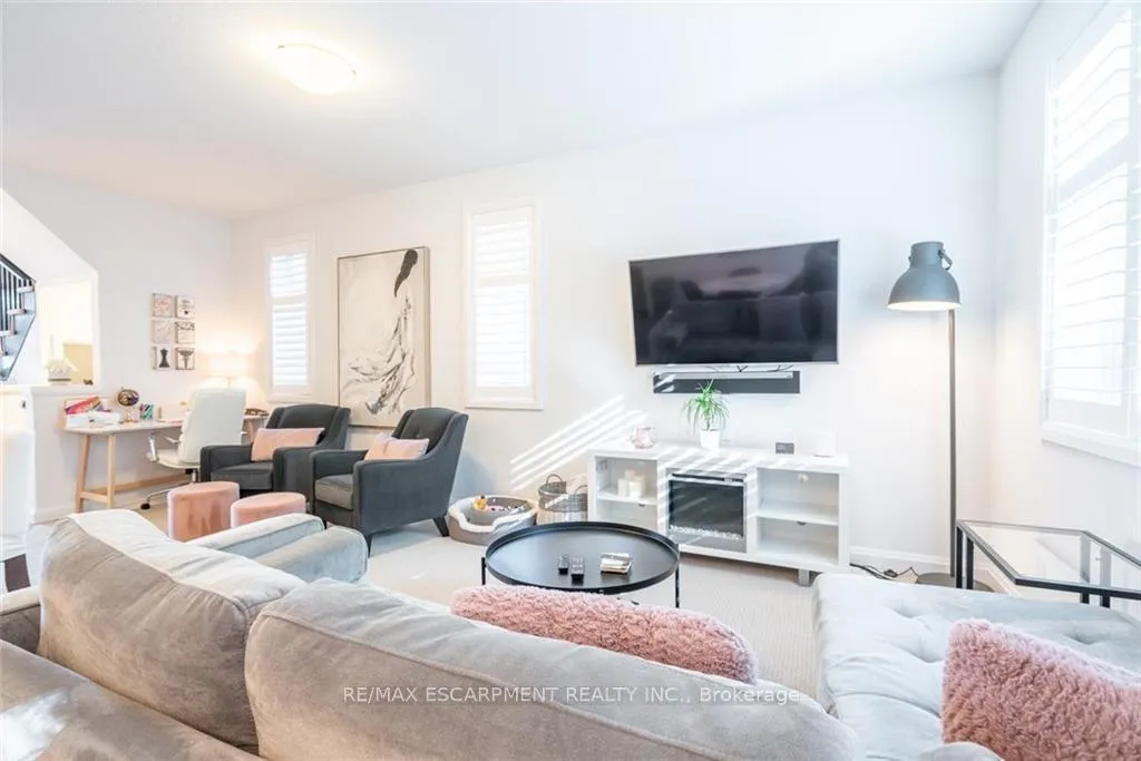 Photo 15 of 45 Burley Lane, Hamilton, Meadowlands — HOMEH