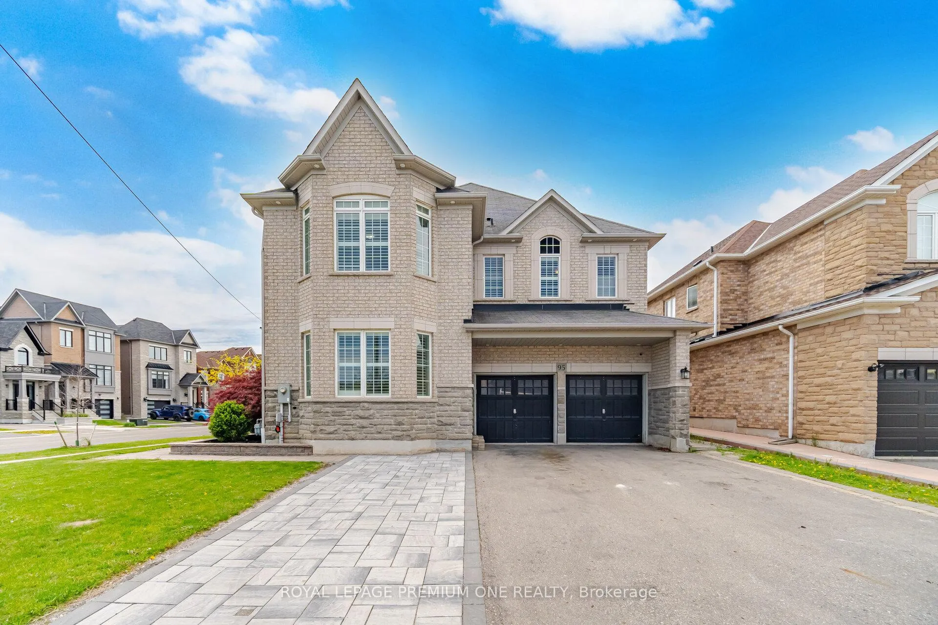 Front of 95 Retreat Boulevard