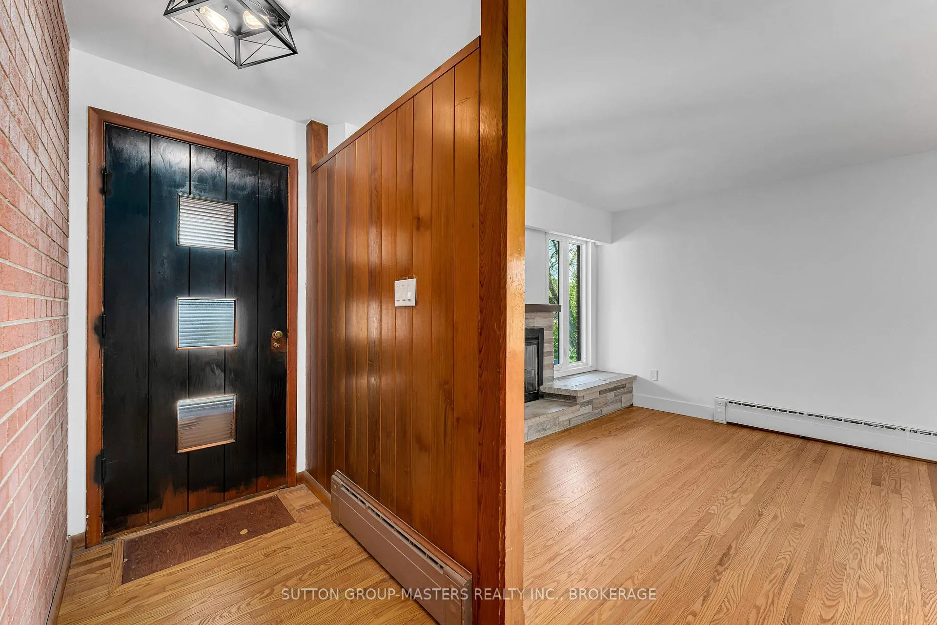 Photo 7 of 215 Yonge Street, Kingston, Central City West — HOMEH