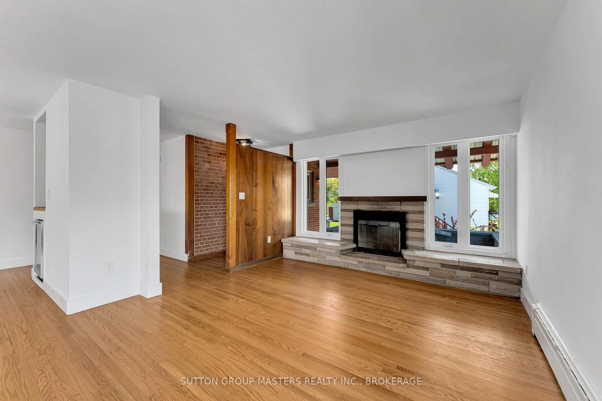 Photo 9 of 215 Yonge Street, Kingston, Central City West — HOMEH
