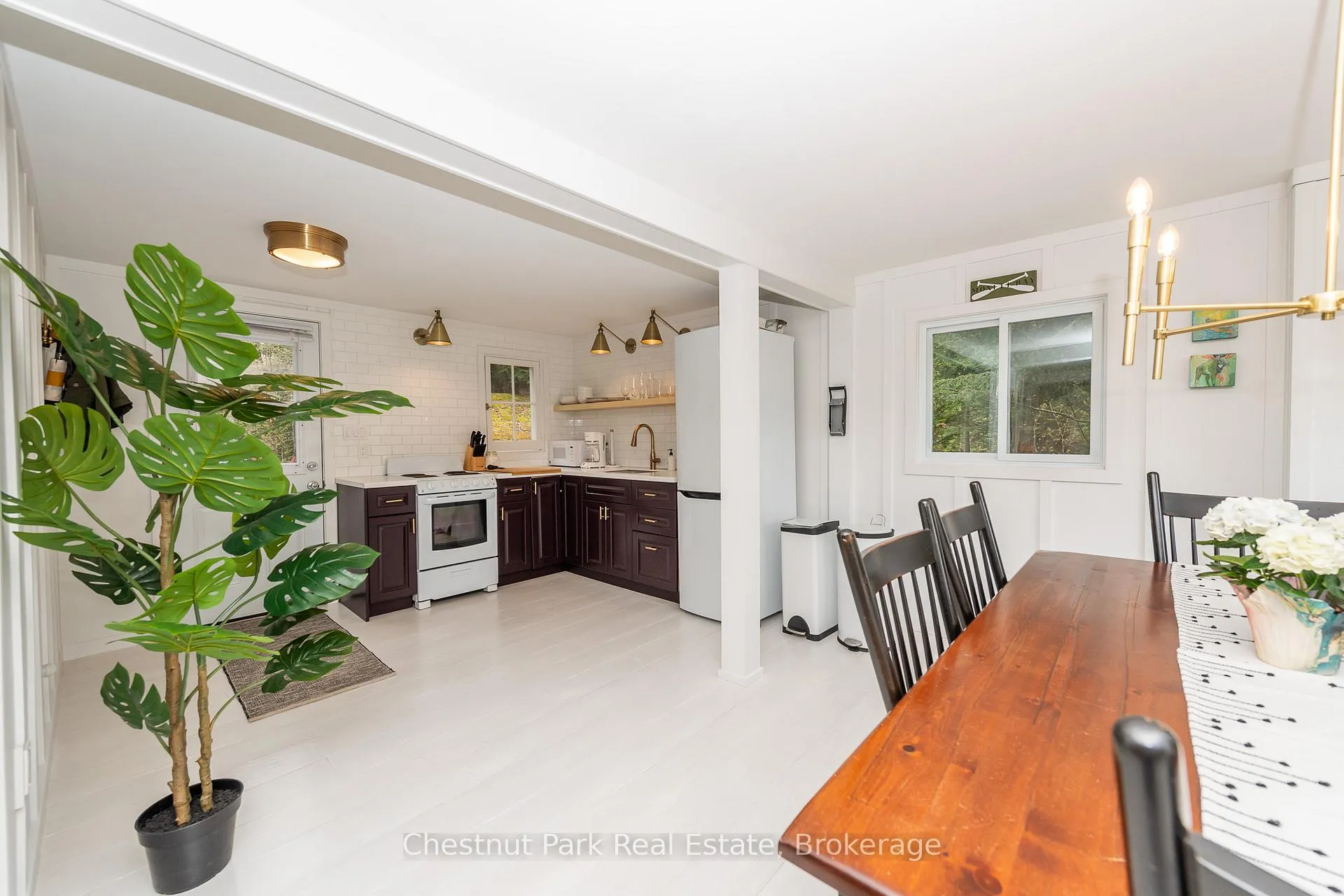 Photo 8 of 1097 Bay Lake Road, Perry, Emsdale — HOMEH