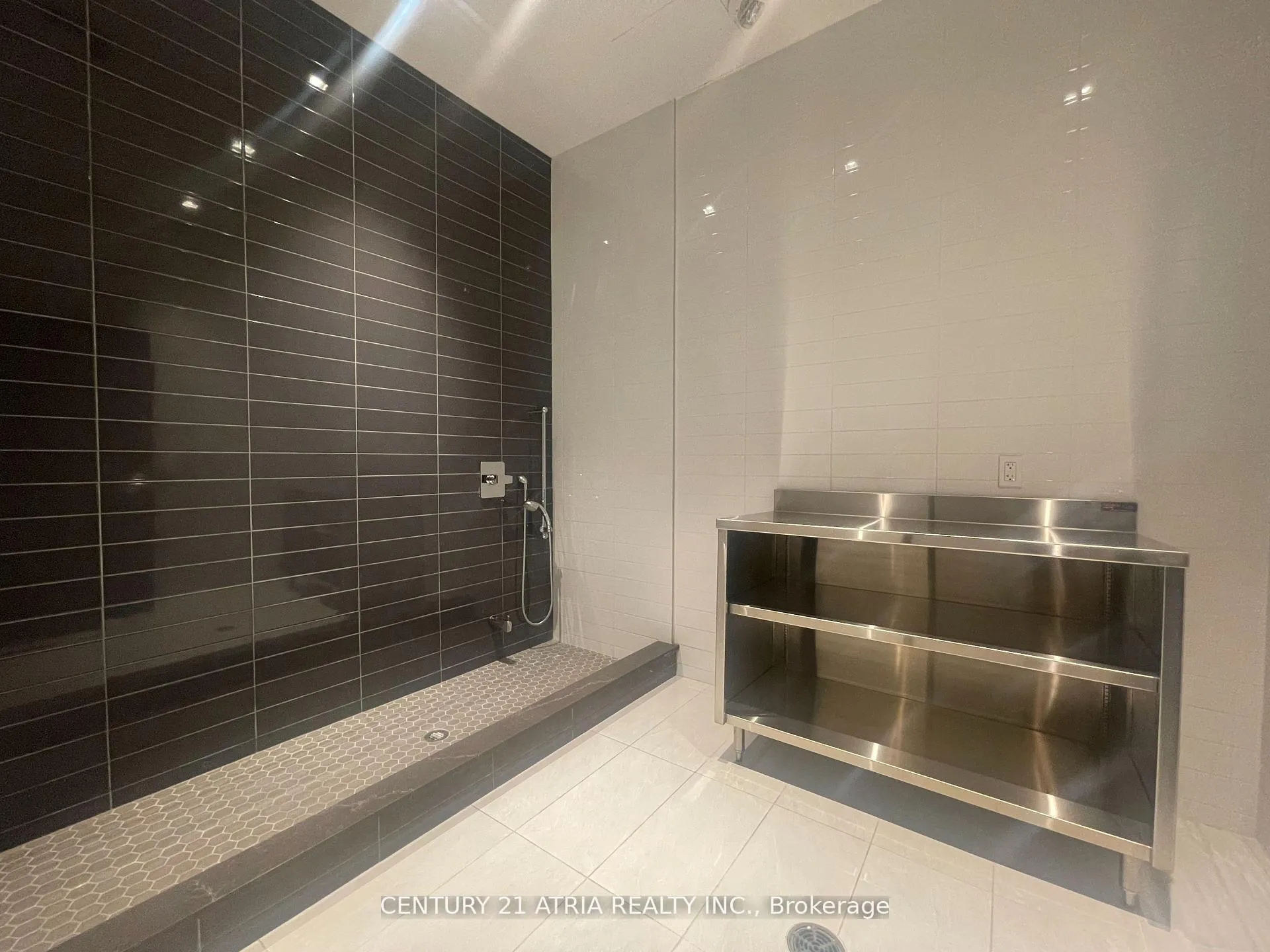 Photo 17 of Unit 709, 250 Lawrence Avenue, Toronto, Lawrence Park North — HOMEH