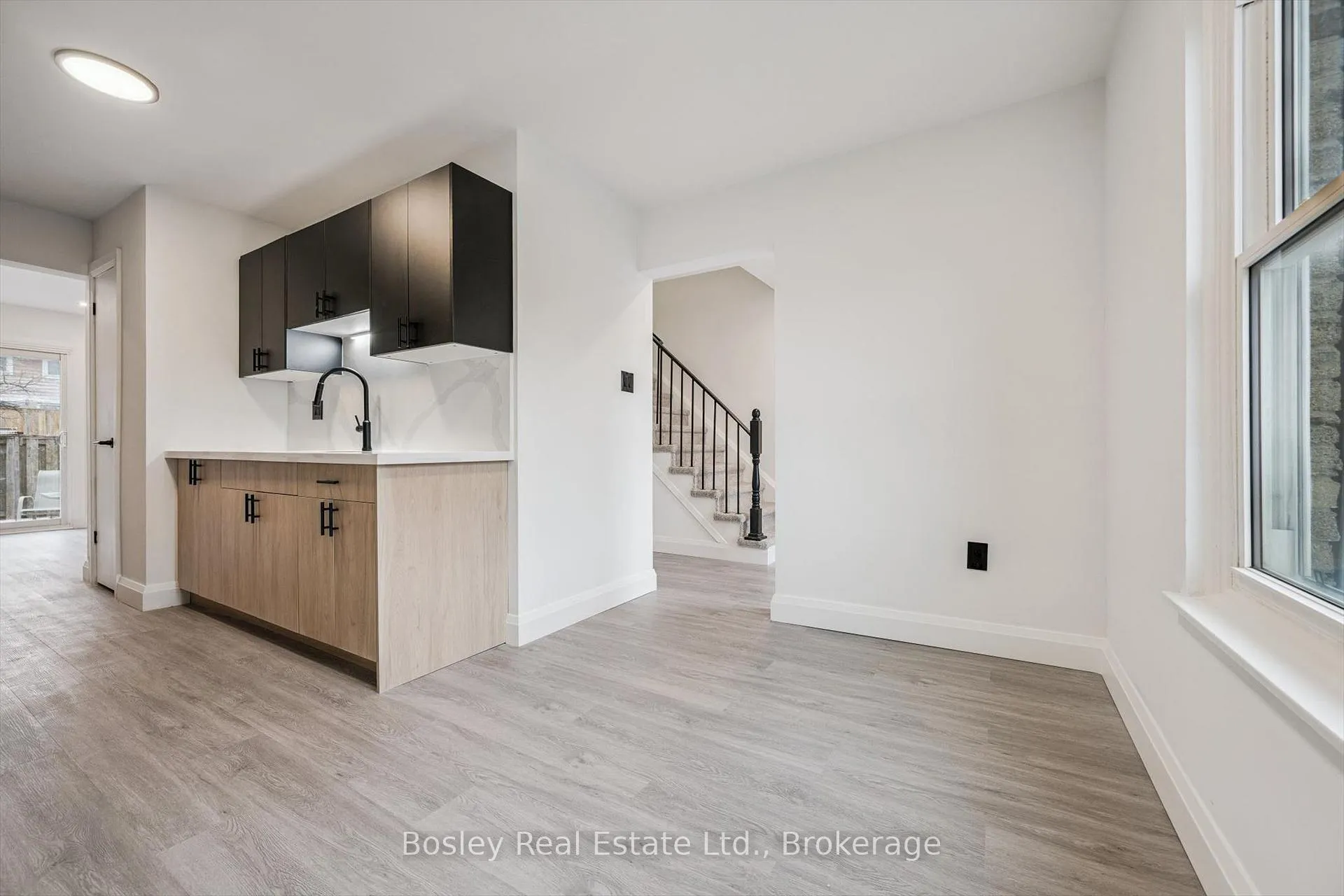 Photo 7 of Unit 49, 900 Central Park Drive, Brampton, Northgate — HOMEH