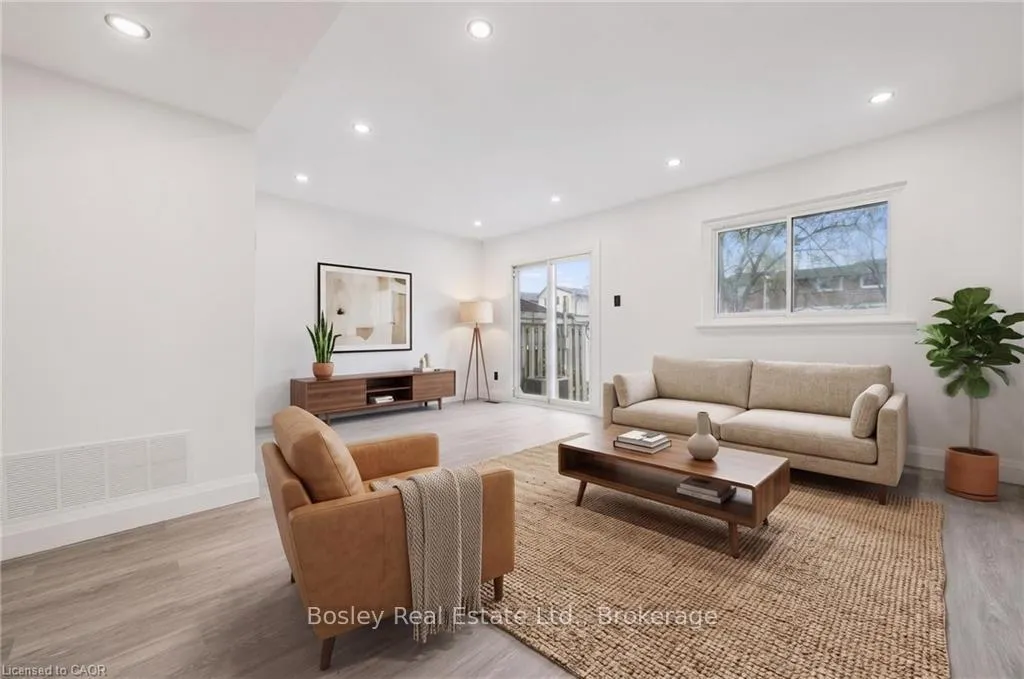 Photo 14 of Unit 49, 900 Central Park Drive, Brampton, Northgate — HOMEH
