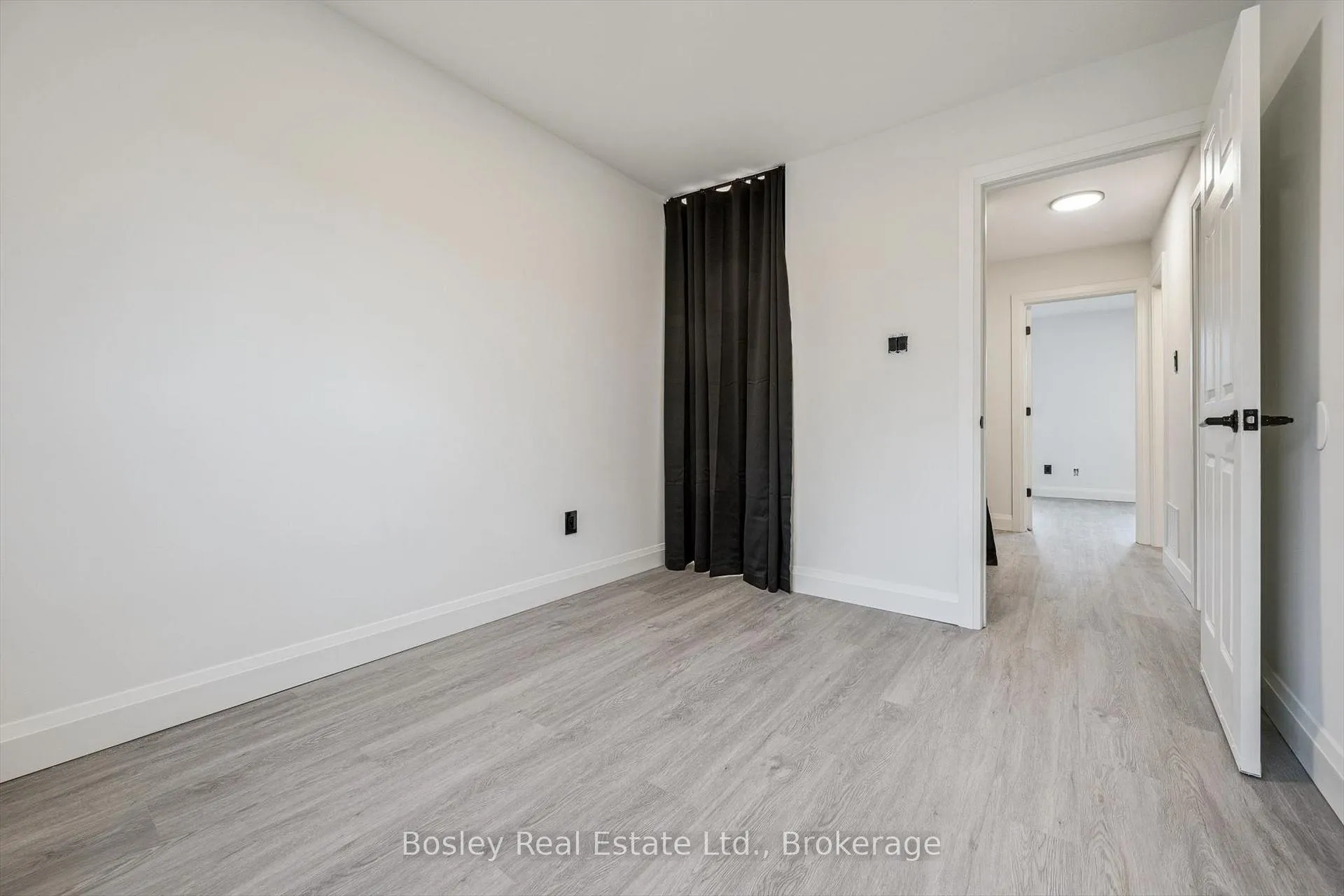Photo 26 of Unit 49, 900 Central Park Drive, Brampton, Northgate — HOMEH