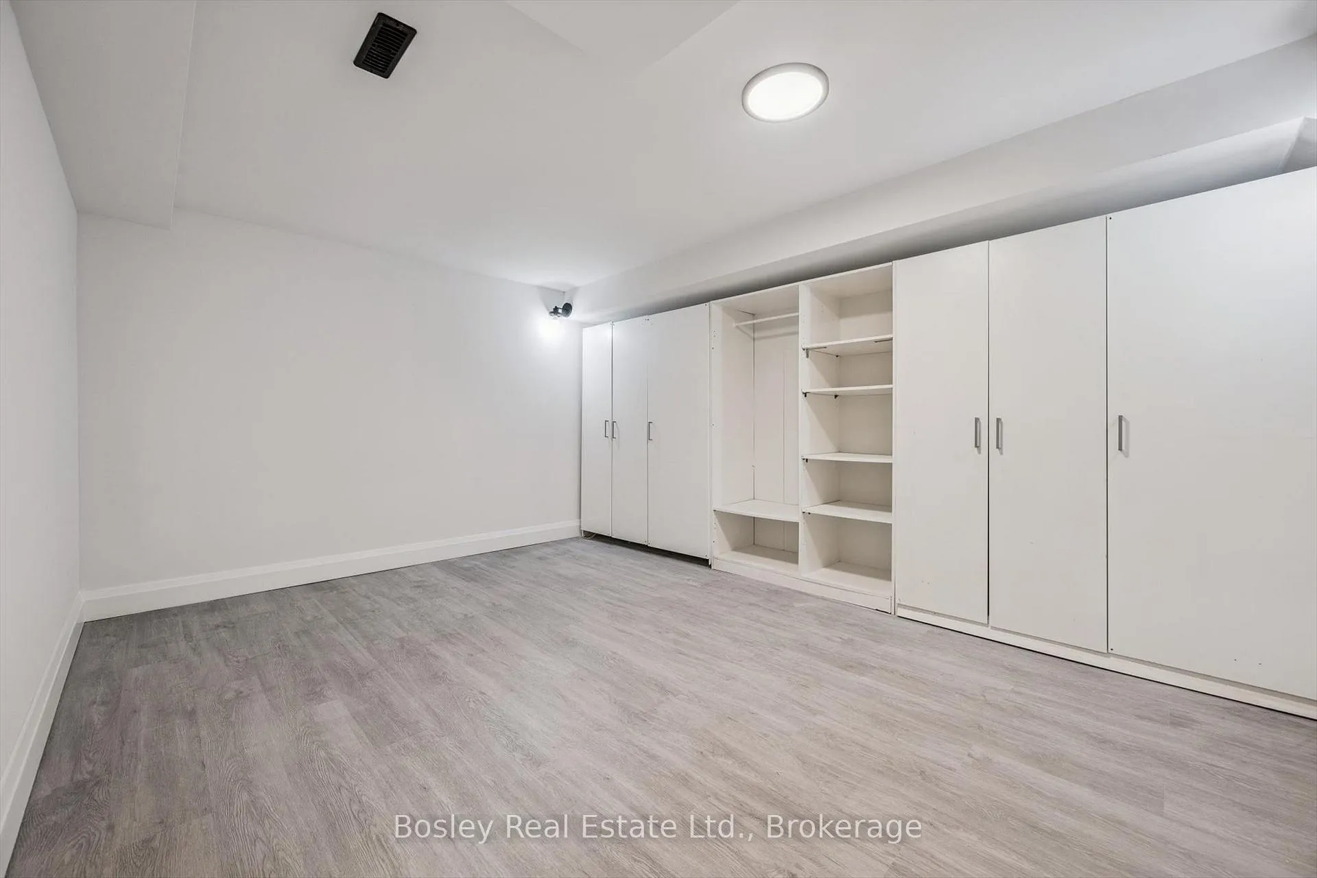 Photo 28 of Unit 49, 900 Central Park Drive, Brampton, Northgate — HOMEH