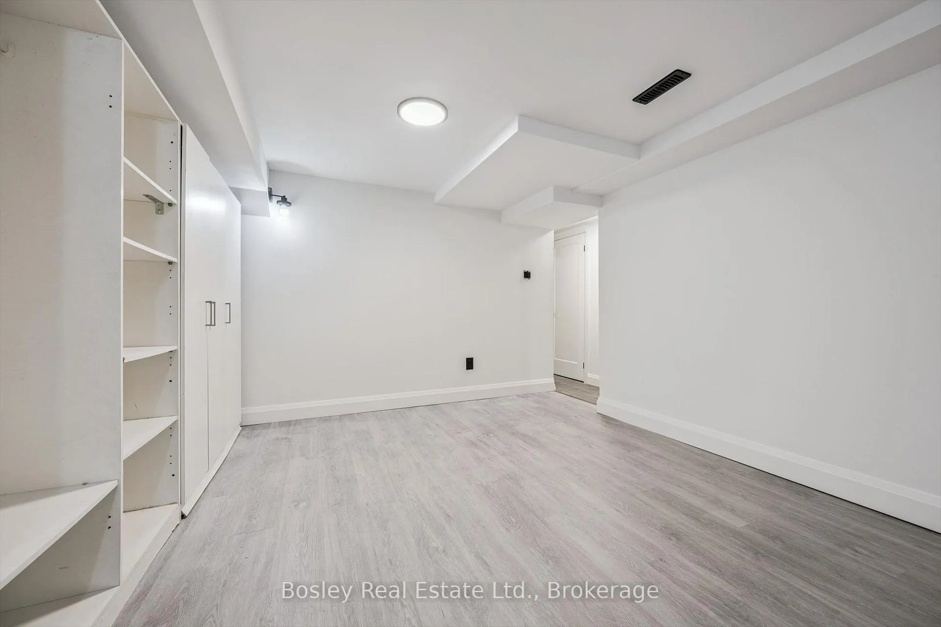 Photo 29 of Unit 49, 900 Central Park Drive, Brampton, Northgate — HOMEH