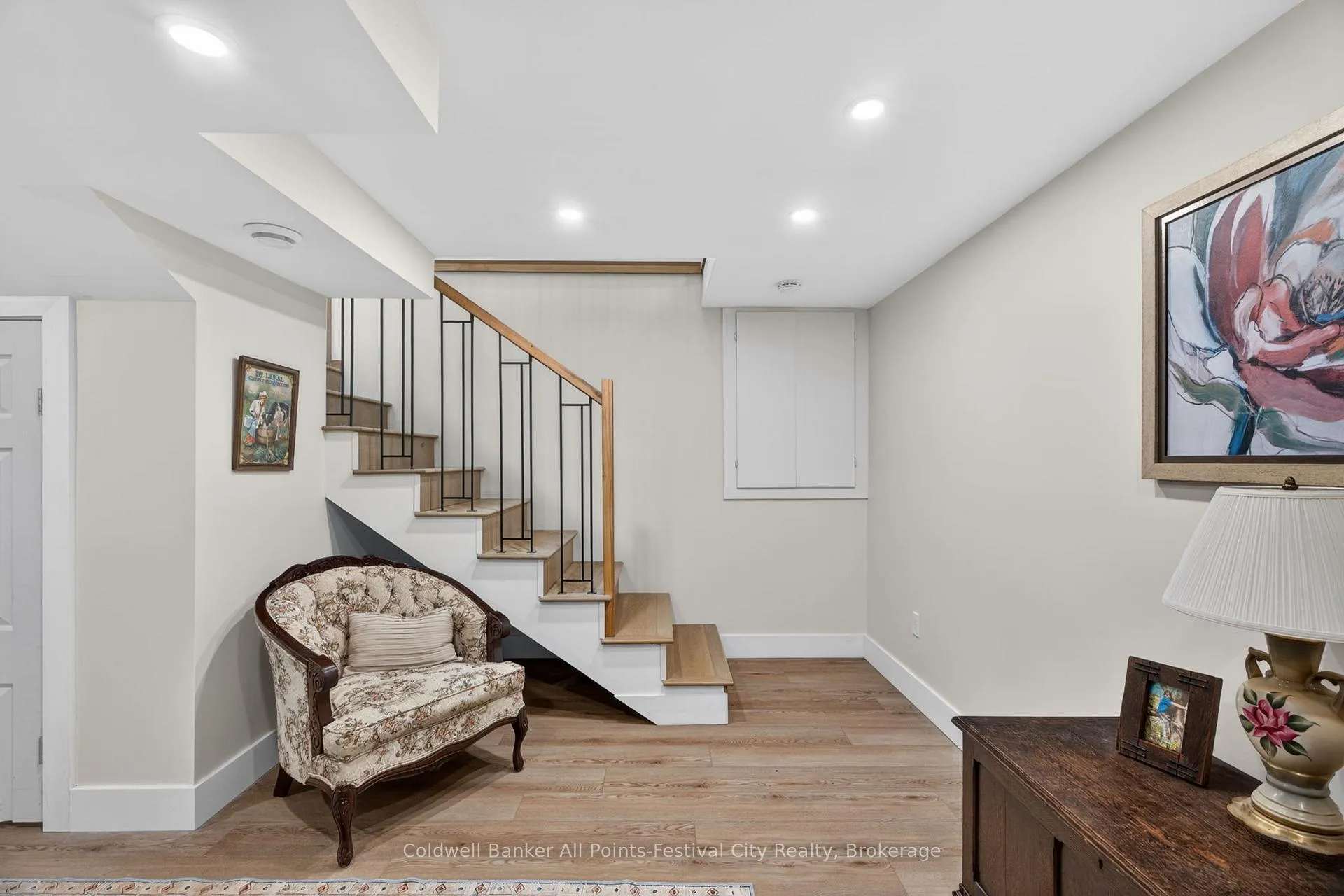 Photo 26 of 145 Suncoast Drive W, Goderich, Goderich (Town) — HOMEH