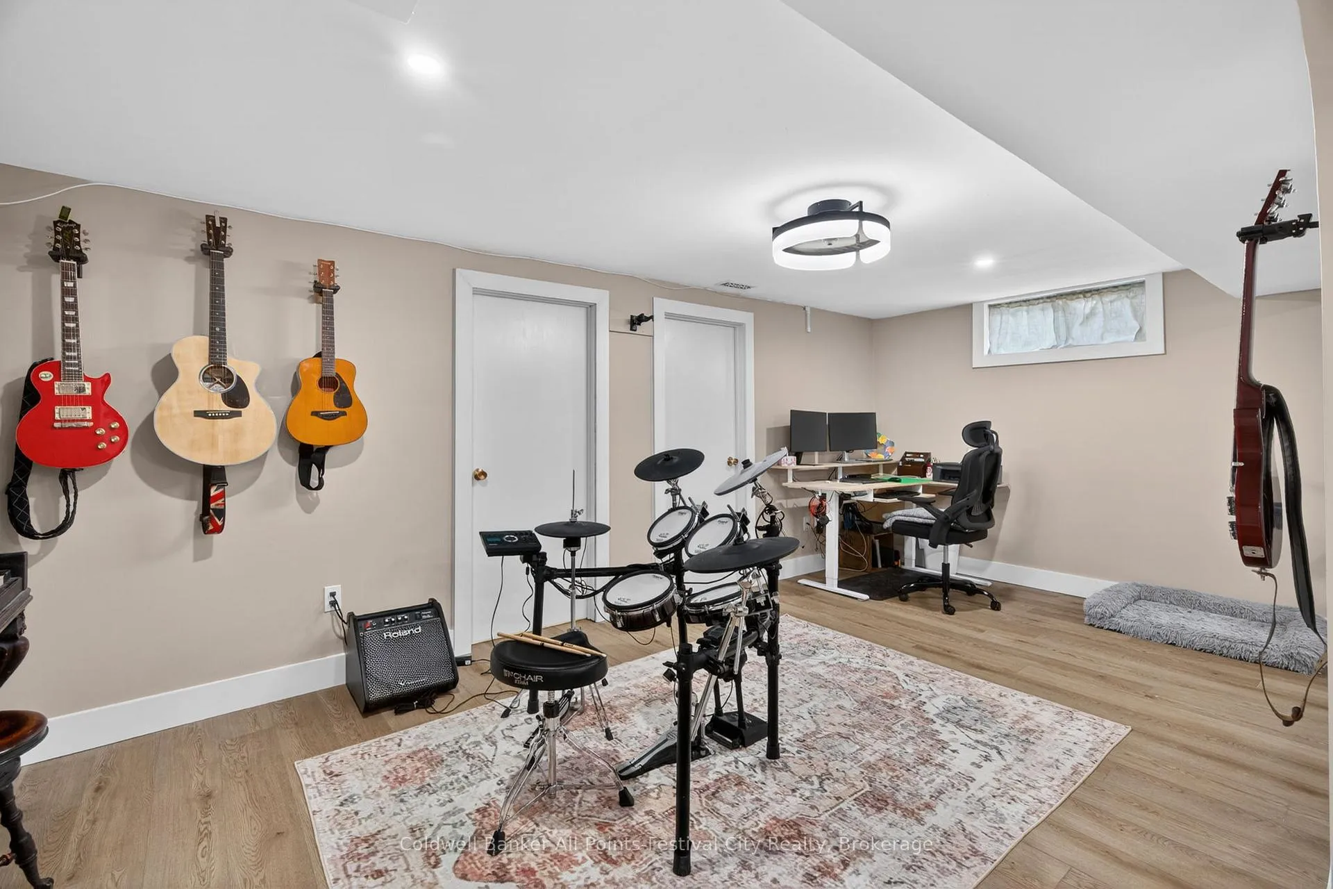 Photo 29 of 145 Suncoast Drive W, Goderich, Goderich (Town) — HOMEH