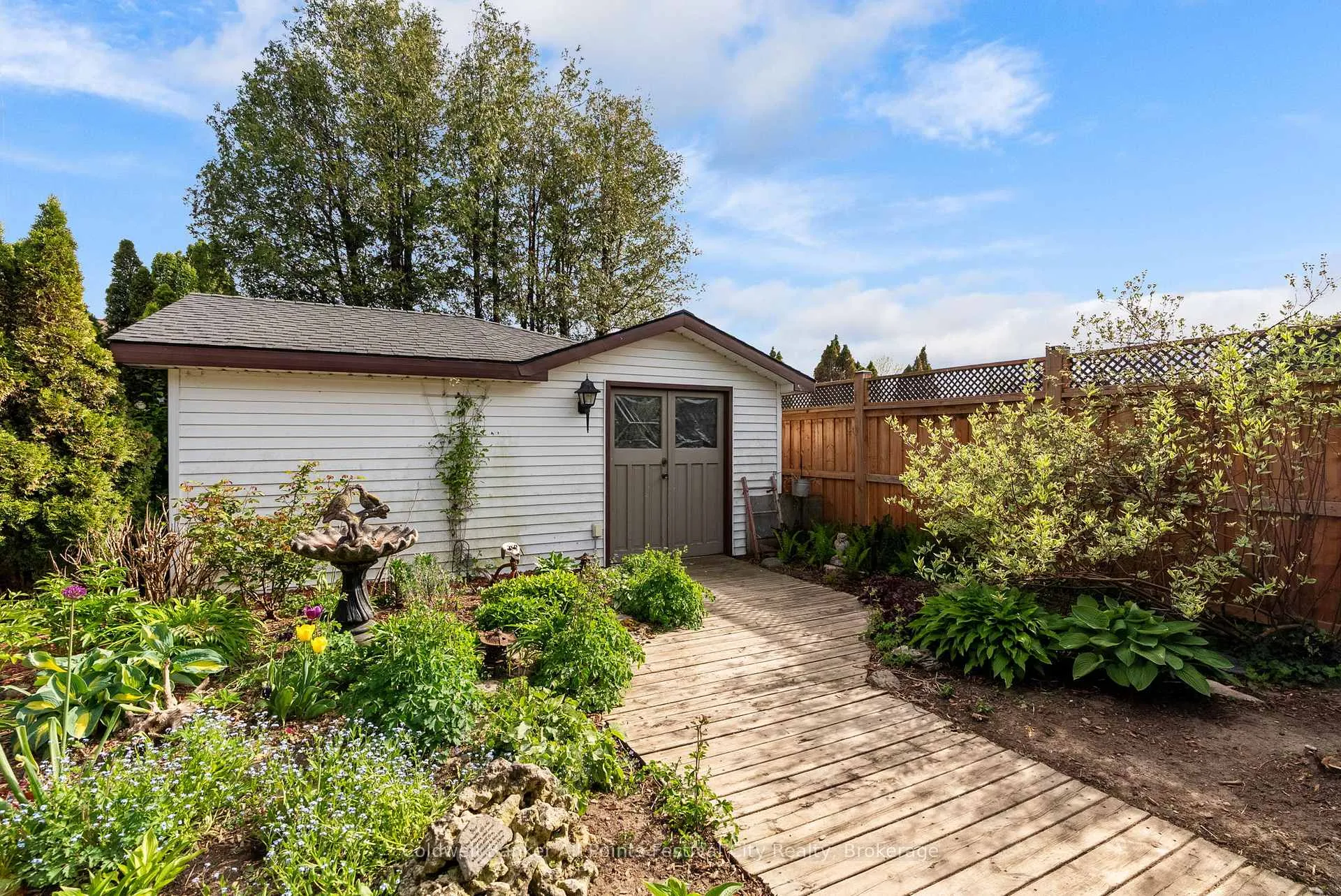 Photo 42 of 145 Suncoast Drive W, Goderich, Goderich (Town) — HOMEH
