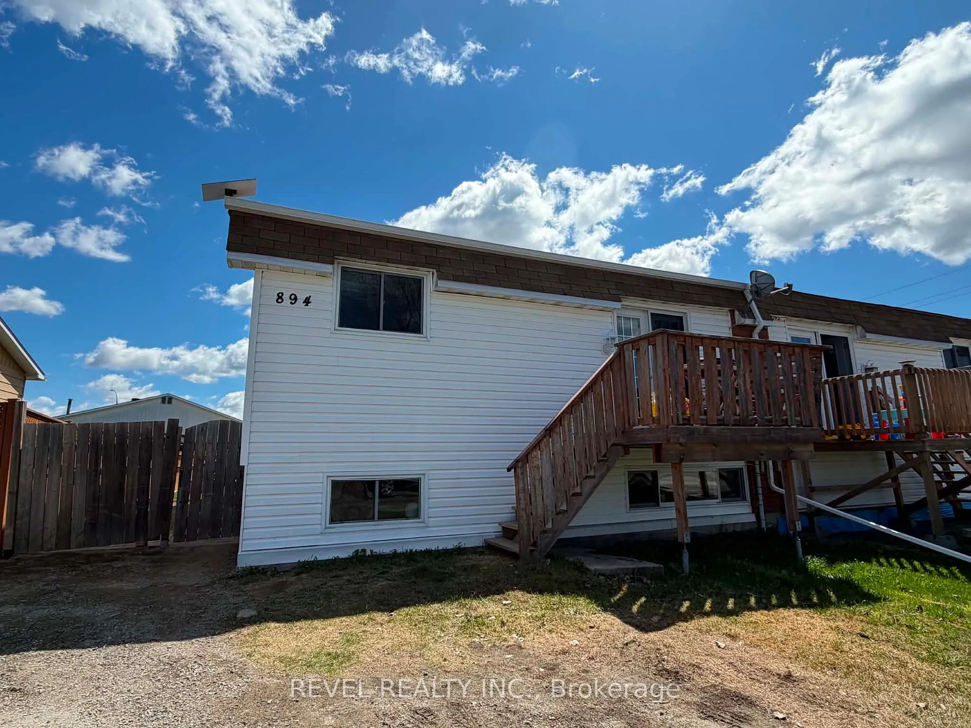 Photo 1 of 894 Suzanne Street, Timmins, TNW - Riverpark — HOMEH
