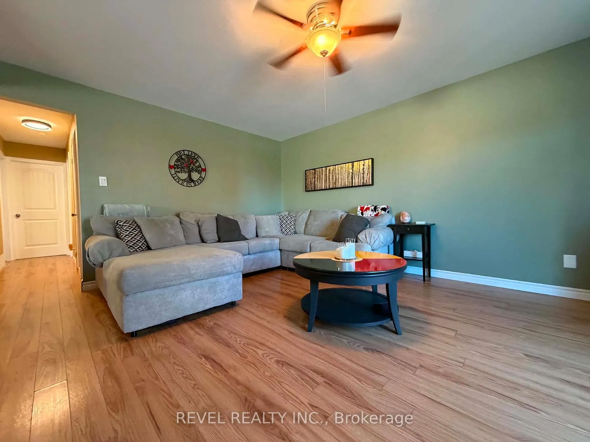 Photo 4 of 894 Suzanne Street, Timmins, TNW - Riverpark — HOMEH