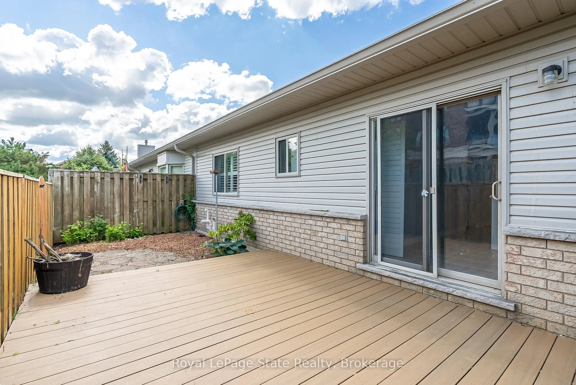 Photo 32 of Unit 3, 34 Southbrook Drive, Hamilton, Binbrook — HOMEH