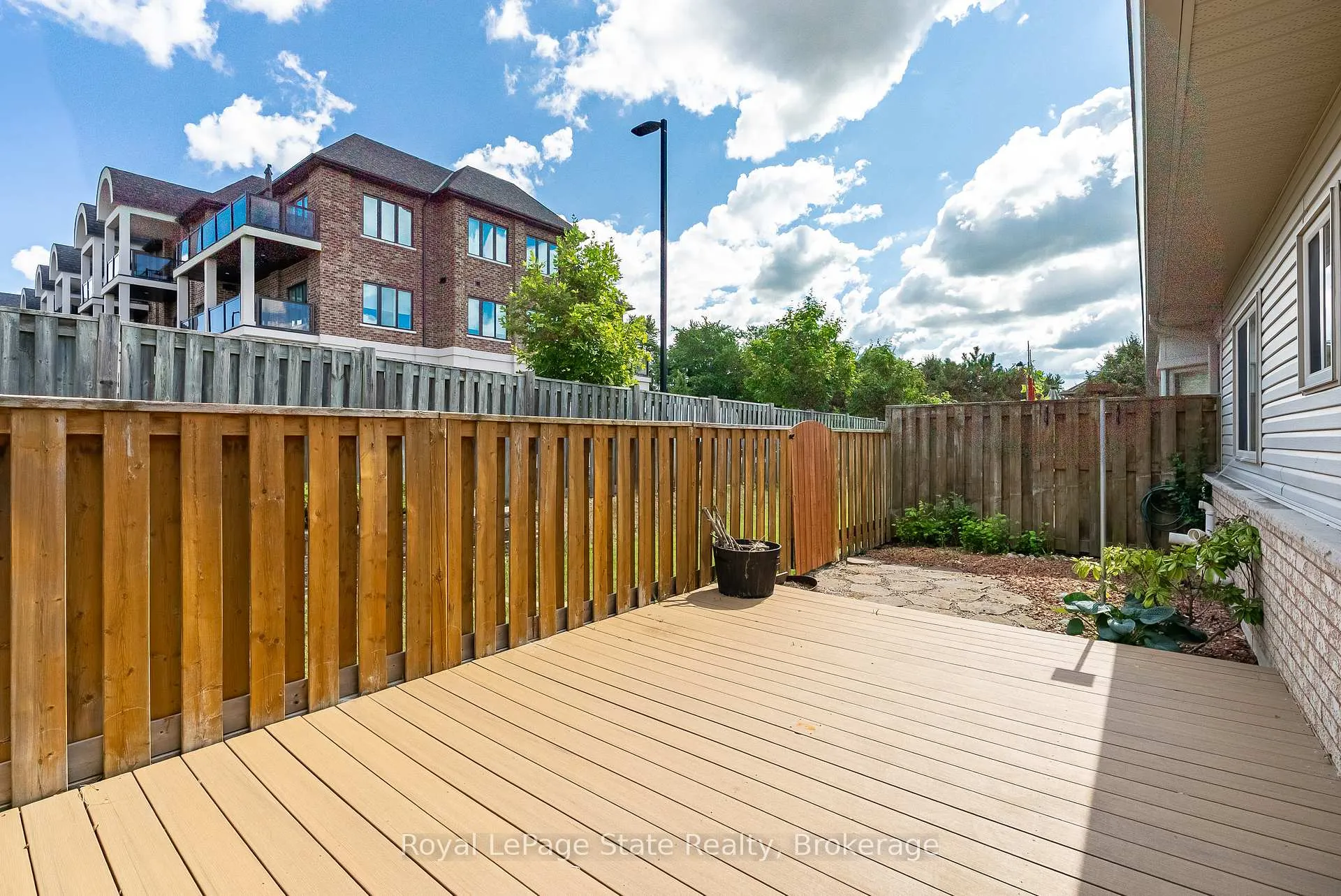 Photo 33 of Unit 3, 34 Southbrook Drive, Hamilton, Binbrook — HOMEH