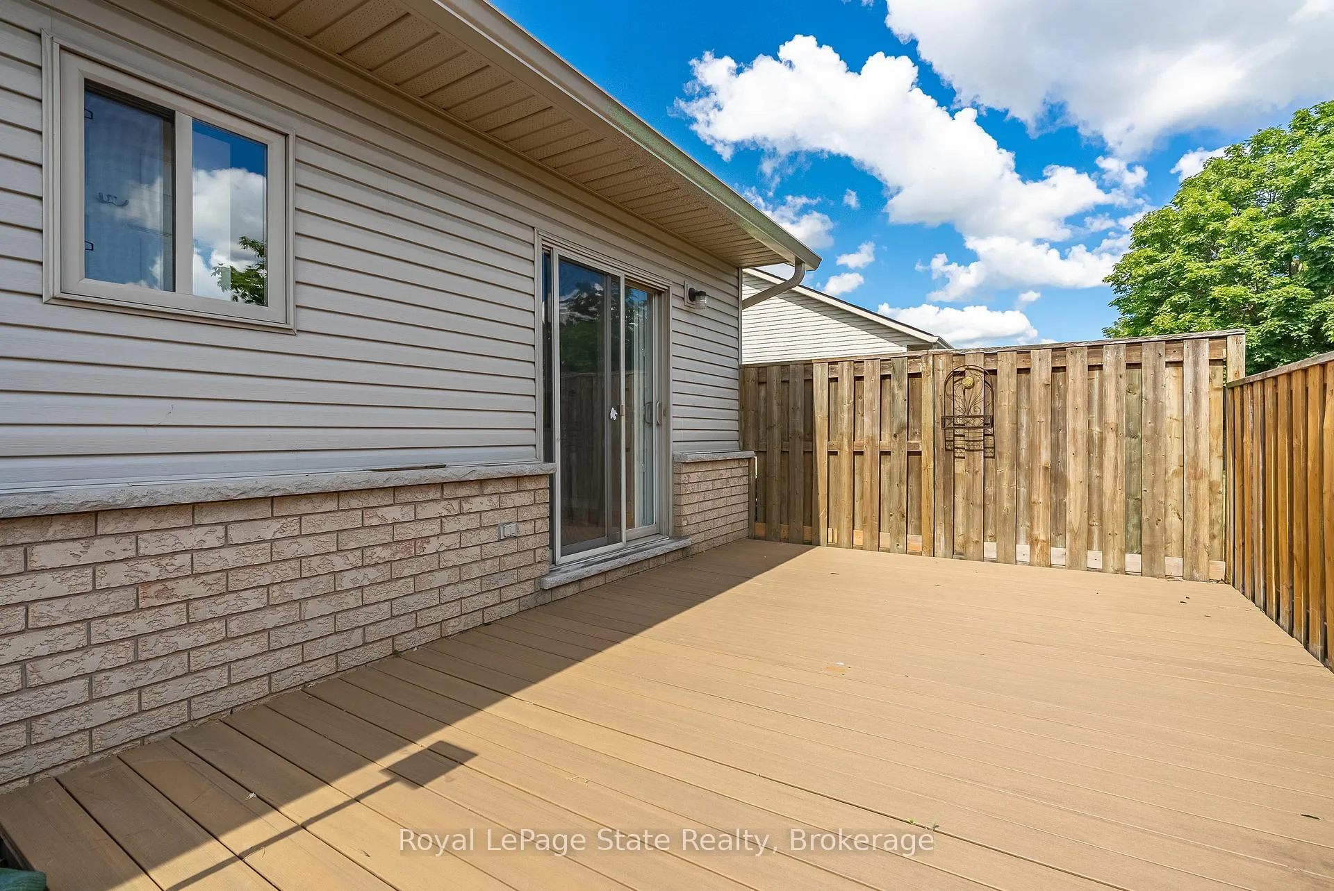 Photo 36 of Unit 3, 34 Southbrook Drive, Hamilton, Binbrook — HOMEH