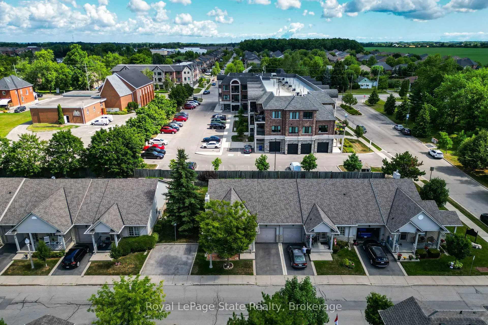 Photo 46 of Unit 3, 34 Southbrook Drive, Hamilton, Binbrook — HOMEH