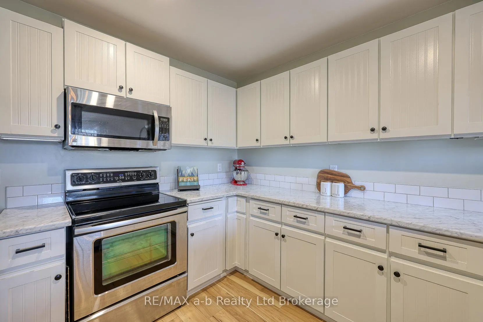 Photo 12 of 249 Arris Crescent, West Perth, Mitchell — HOMEH