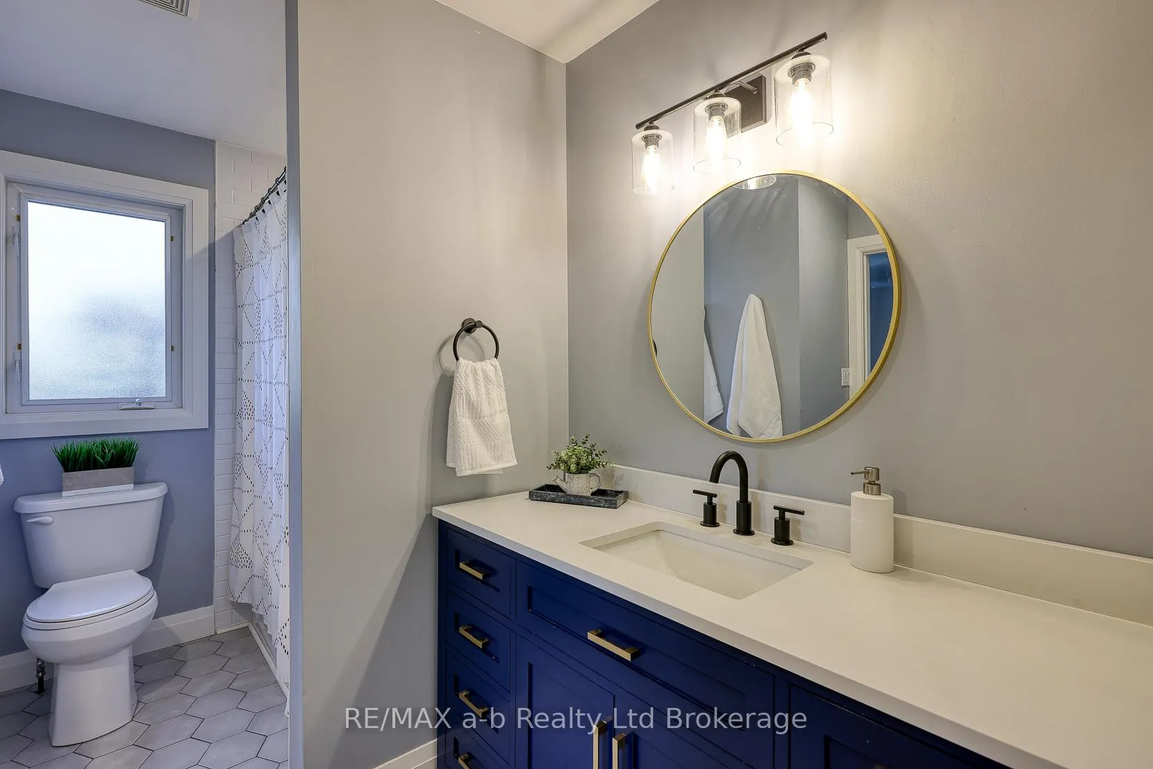 Photo 17 of 249 Arris Crescent, West Perth, Mitchell — HOMEH