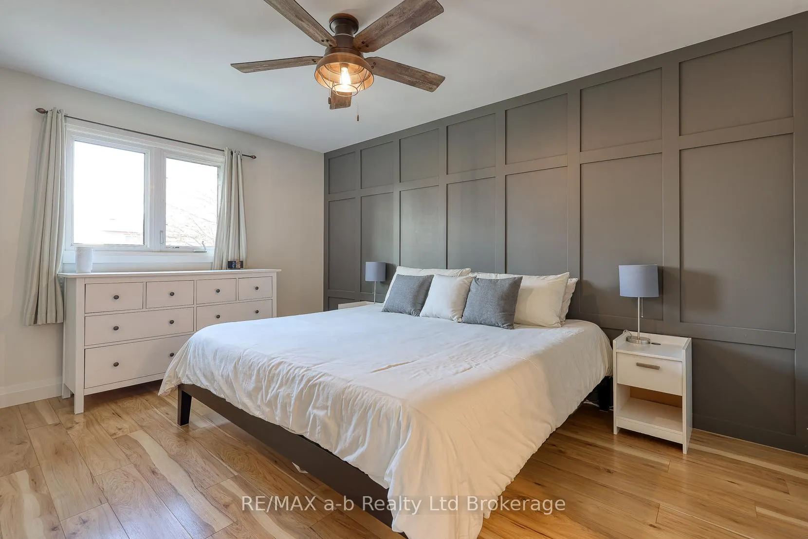 Photo 18 of 249 Arris Crescent, West Perth, Mitchell — HOMEH