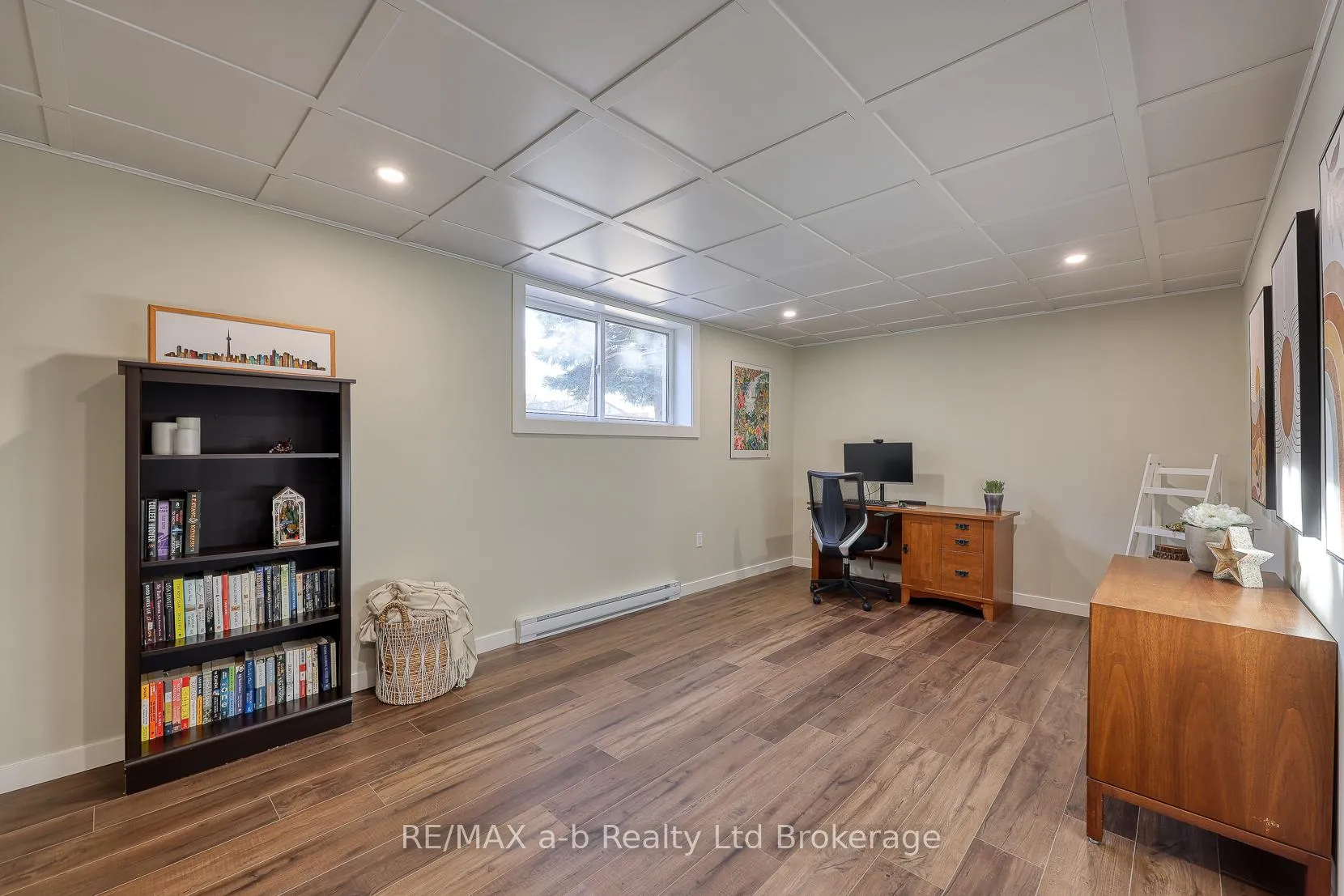 Photo 31 of 249 Arris Crescent, West Perth, Mitchell — HOMEH