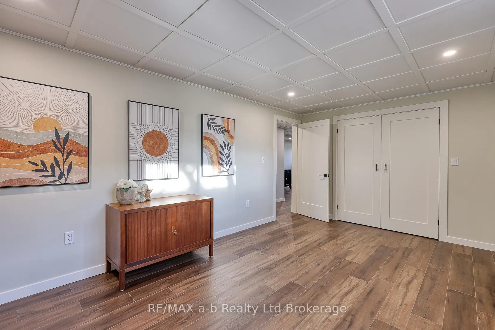 Photo 33 of 249 Arris Crescent, West Perth, Mitchell — HOMEH