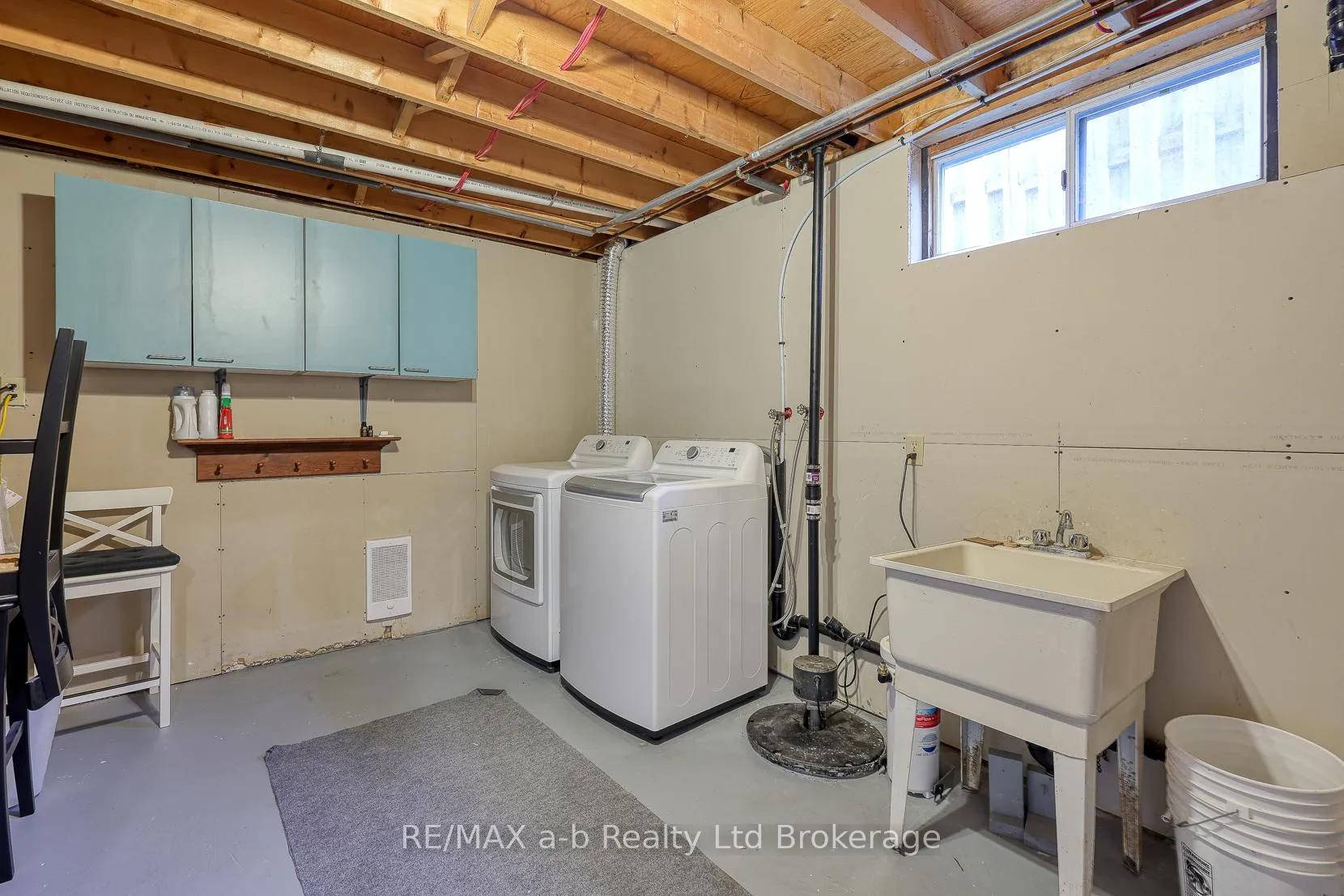 Photo 35 of 249 Arris Crescent, West Perth, Mitchell — HOMEH