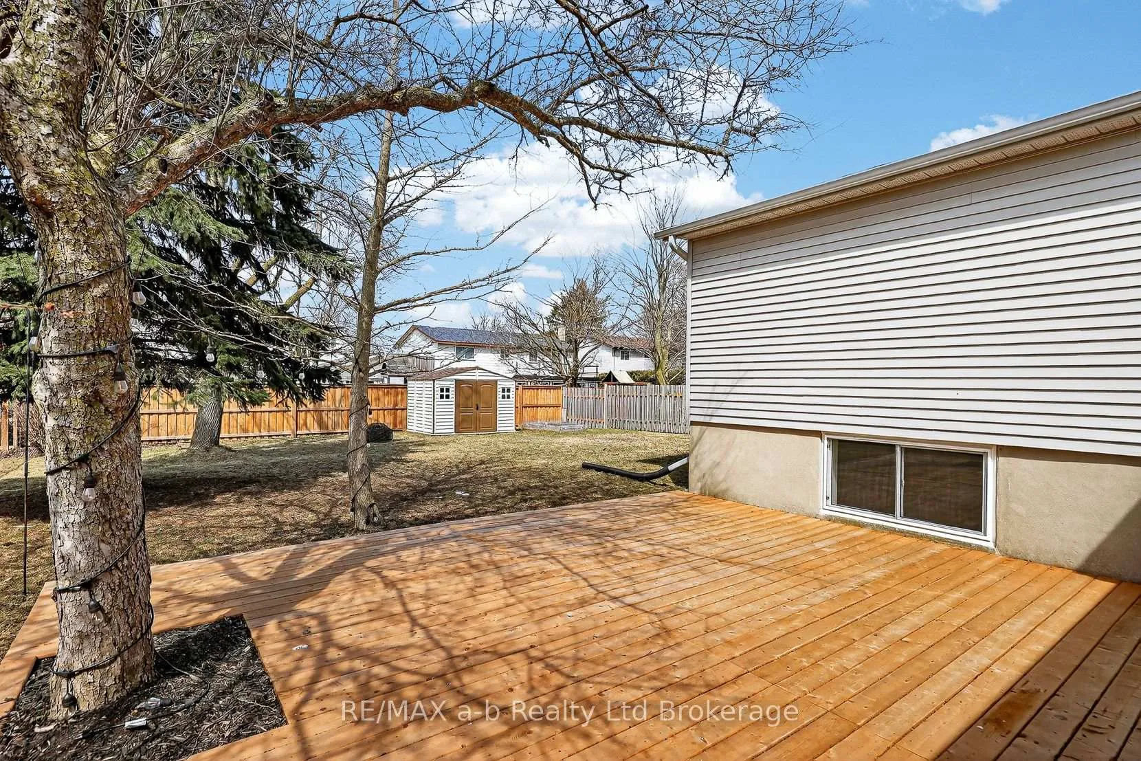 Photo 37 of 249 Arris Crescent, West Perth, Mitchell — HOMEH