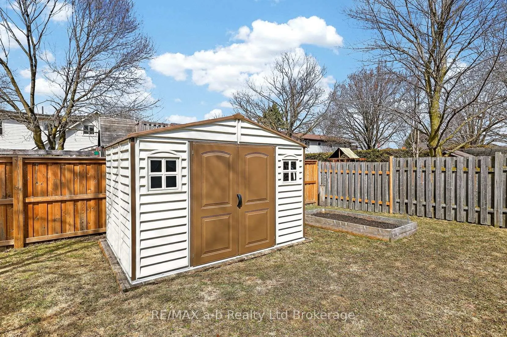 Photo 39 of 249 Arris Crescent, West Perth, Mitchell — HOMEH