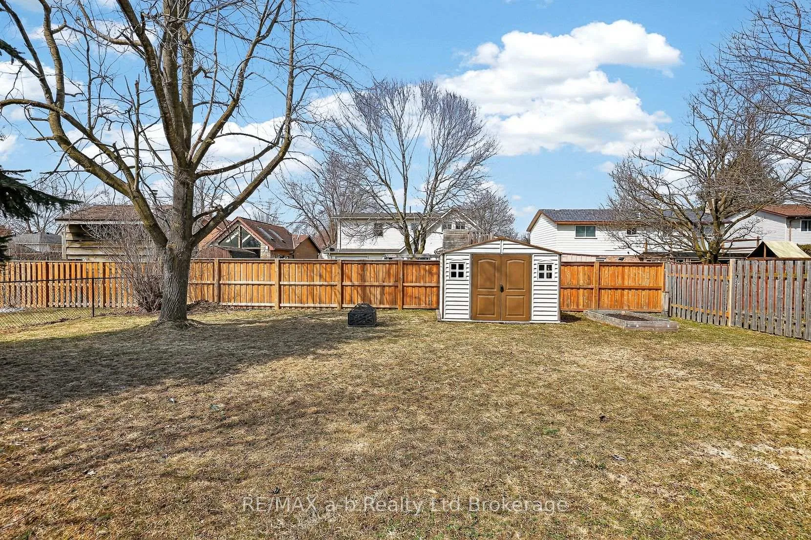 Photo 40 of 249 Arris Crescent, West Perth, Mitchell — HOMEH