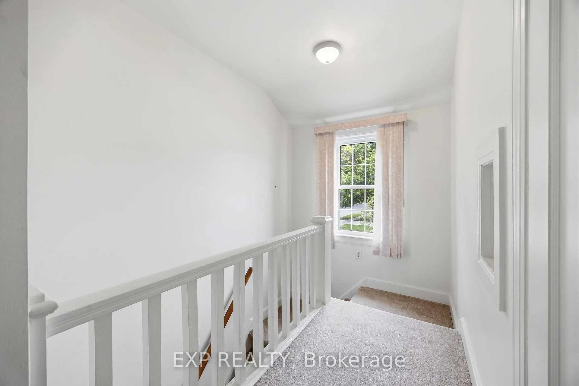 Photo 25 of 159 Cecil Street, Sarnia — HOMEH