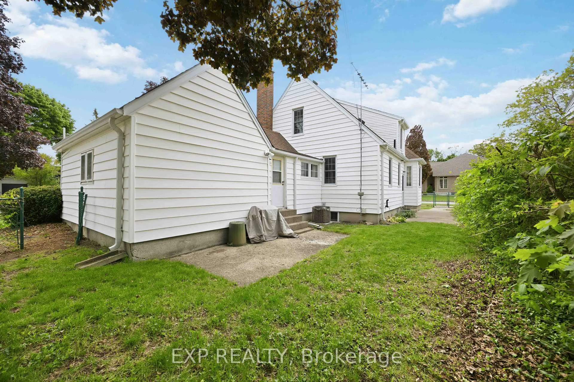 Photo 40 of 159 Cecil Street, Sarnia — HOMEH