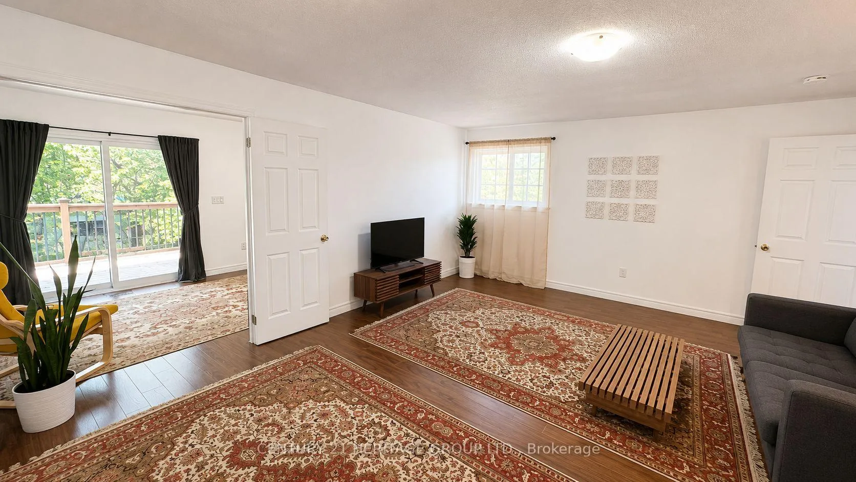 Photo 12 of 322 Lakeview Boulevard, Georgina, Keswick South — HOMEH