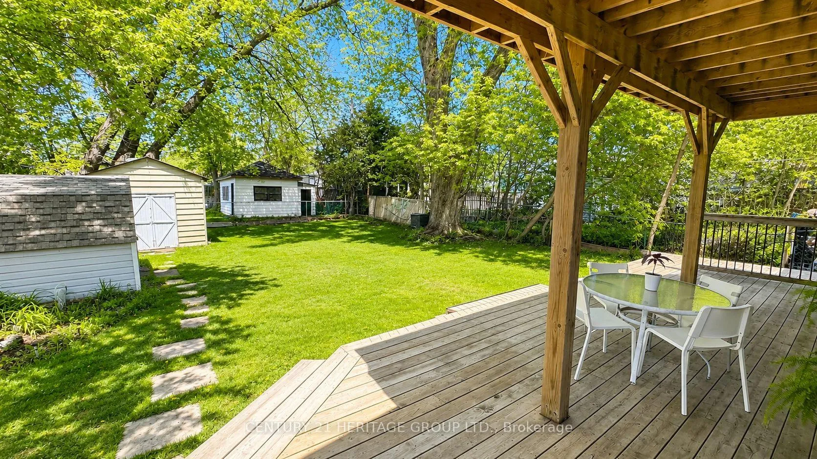 Photo 26 of 322 Lakeview Boulevard, Georgina, Keswick South — HOMEH