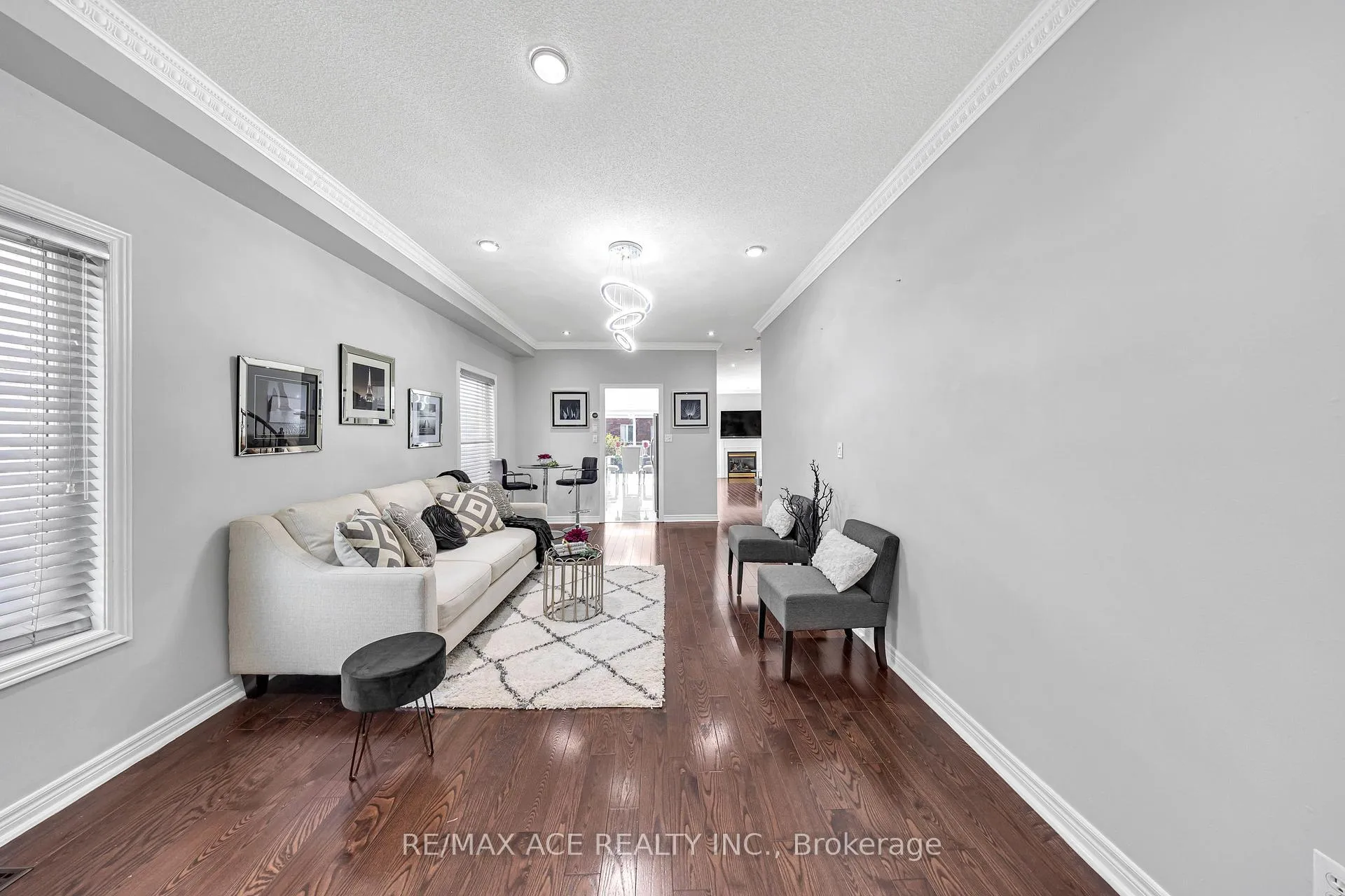 Photo 11 of 45 Harry Blaylock Drive, Markham, Greensborough — HOMEH