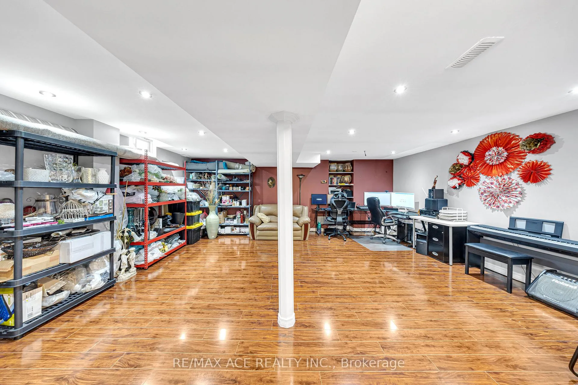 Photo 41 of 45 Harry Blaylock Drive, Markham, Greensborough — HOMEH