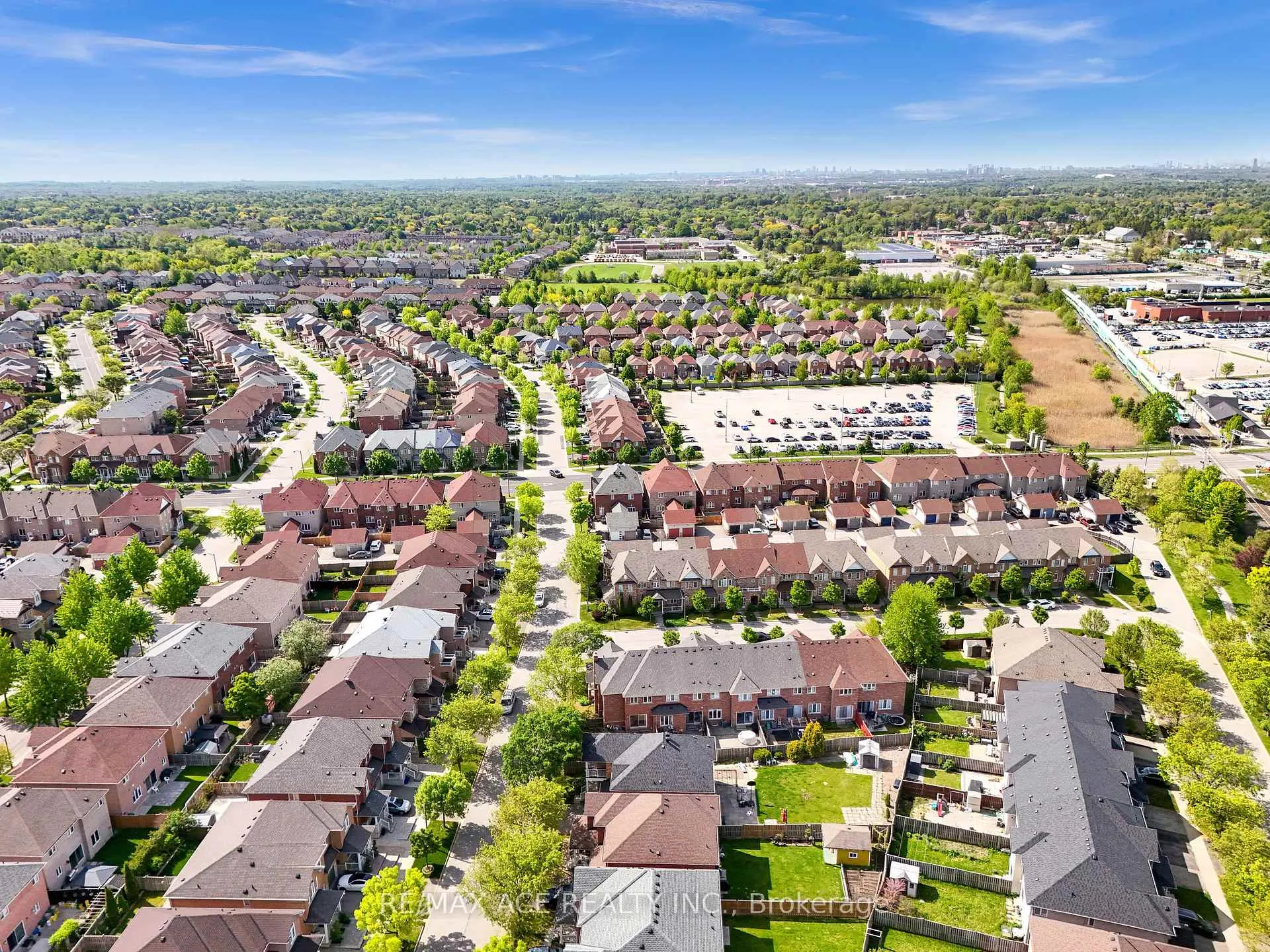 Photo 46 of 45 Harry Blaylock Drive, Markham, Greensborough — HOMEH