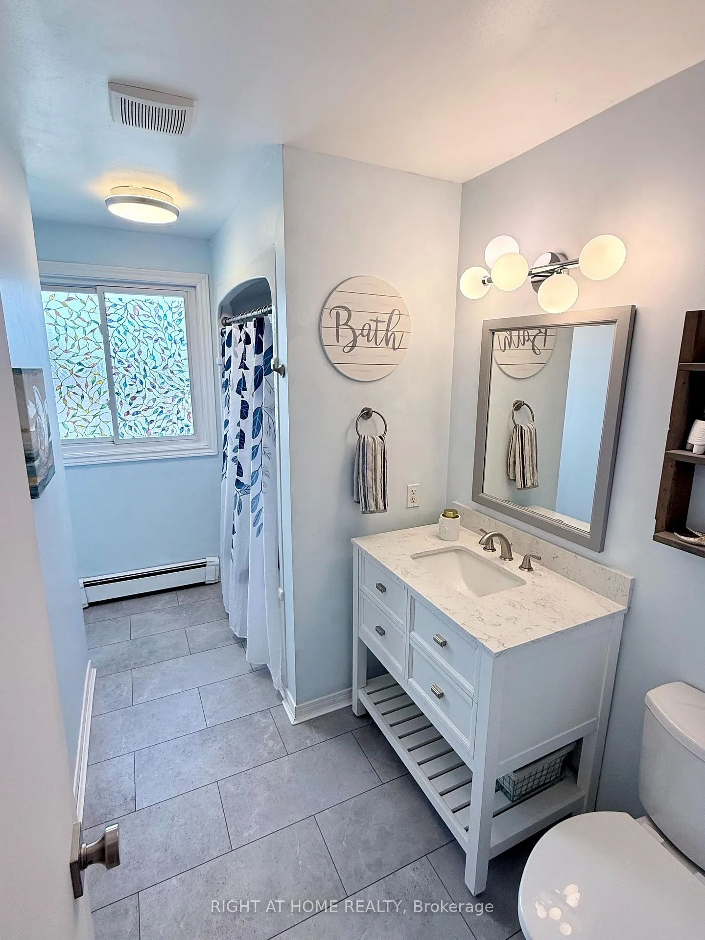 Photo 15 of 151 Little Avenue, Barrie, Allandale Heights — HOMEH