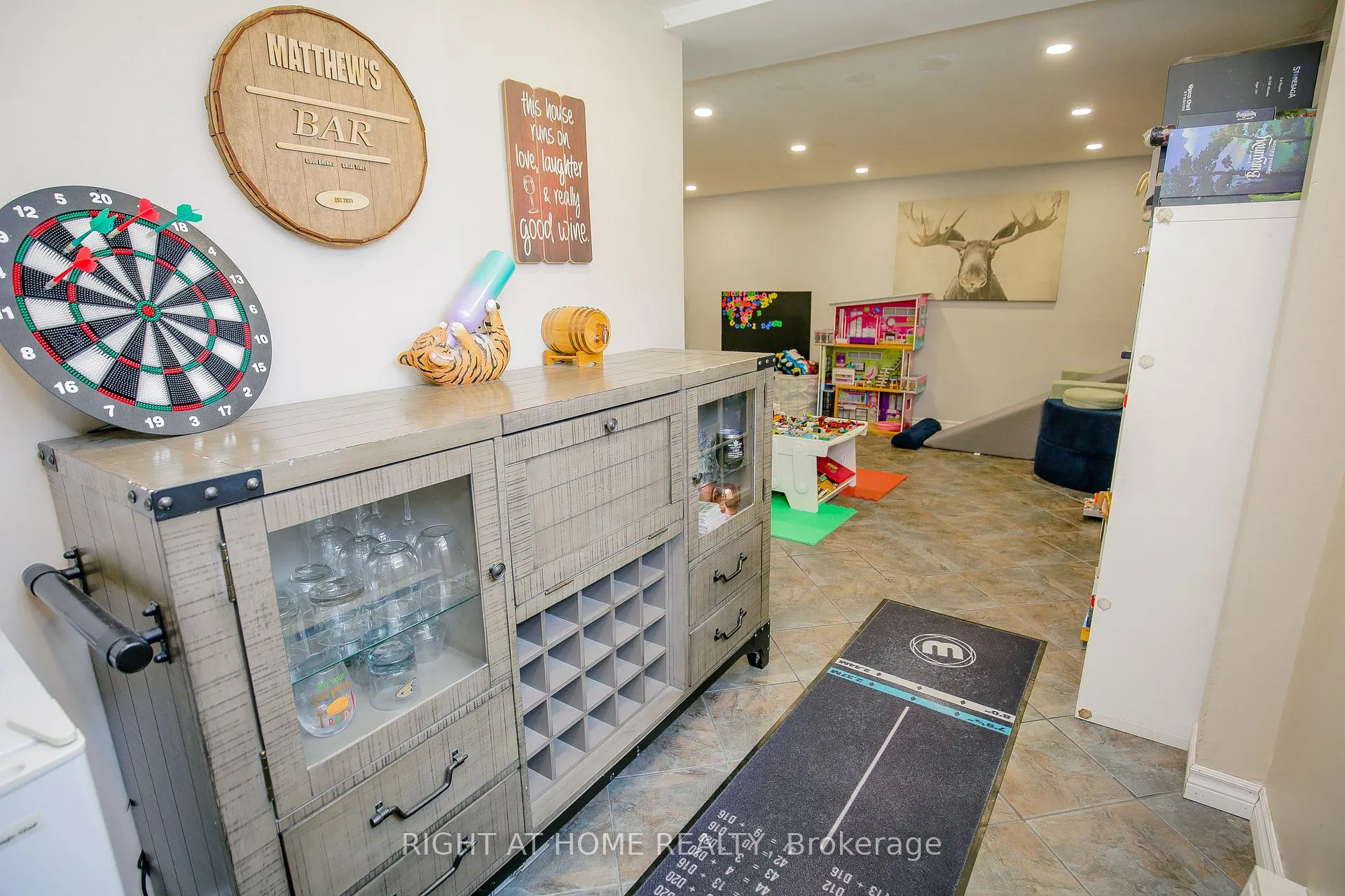 Photo 28 of 151 Little Avenue, Barrie, Allandale Heights — HOMEH